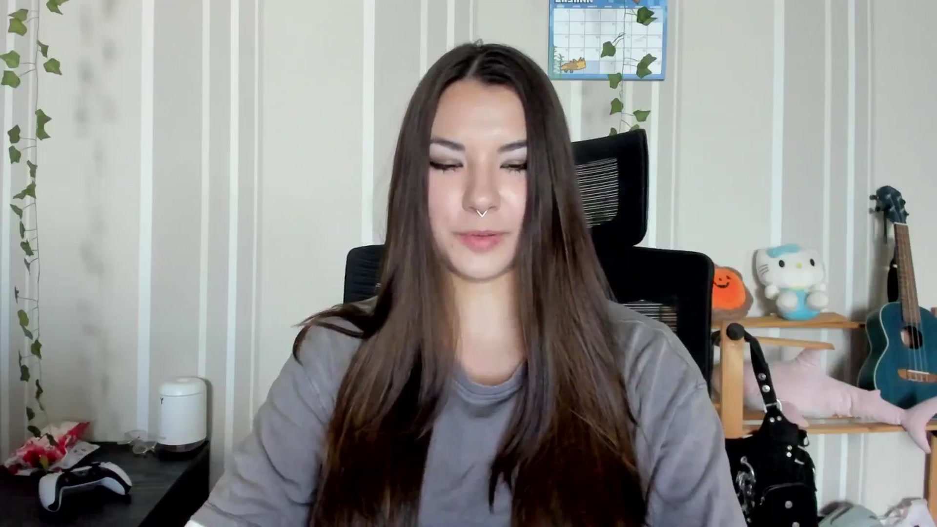 Gallery image thumbnail from AmnesiaGirl1's myfreecams stream on, 07/01/2025, 16:36 image 9 of 20