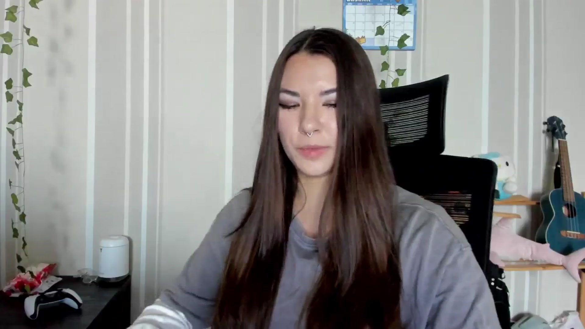 Gallery image thumbnail from AmnesiaGirl1's myfreecams stream on, 07/01/2025, 16:36 image 10 of 20