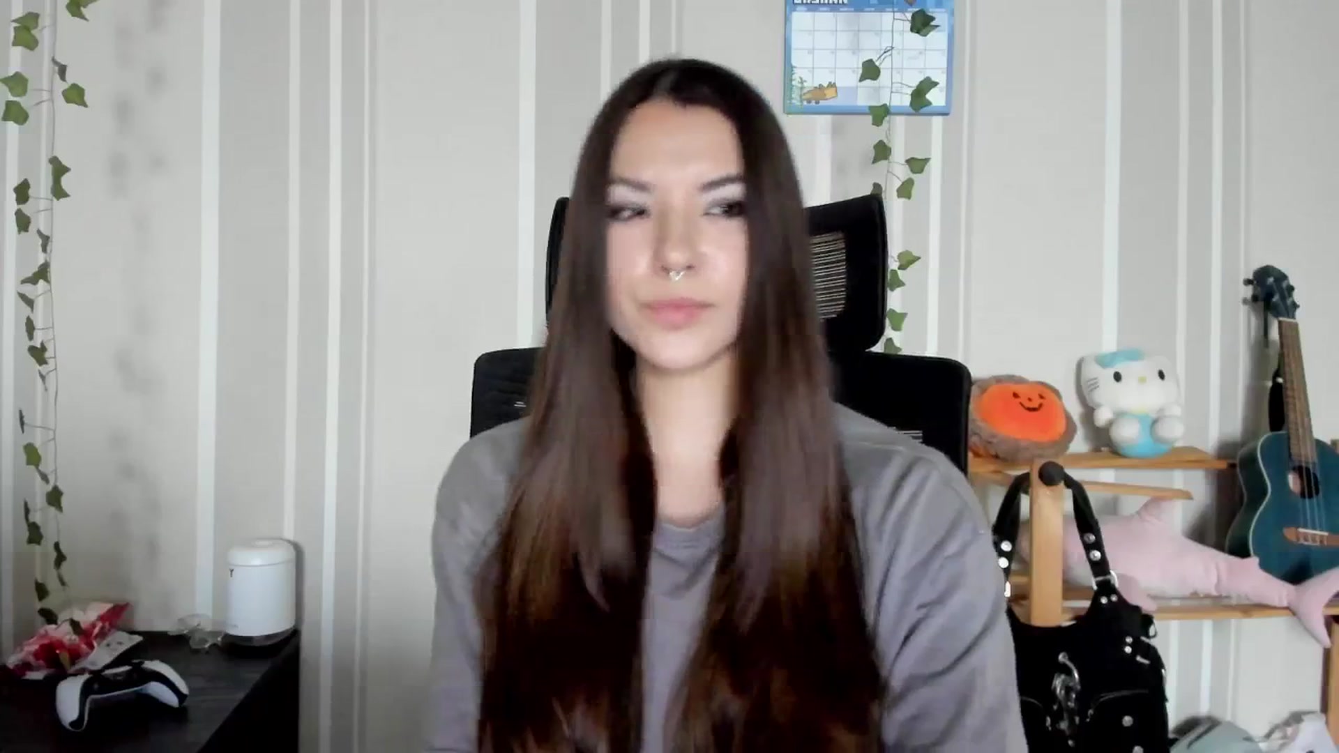 Gallery image thumbnail from AmnesiaGirl1's myfreecams stream on, 07/01/2025, 16:36 image 19 of 20