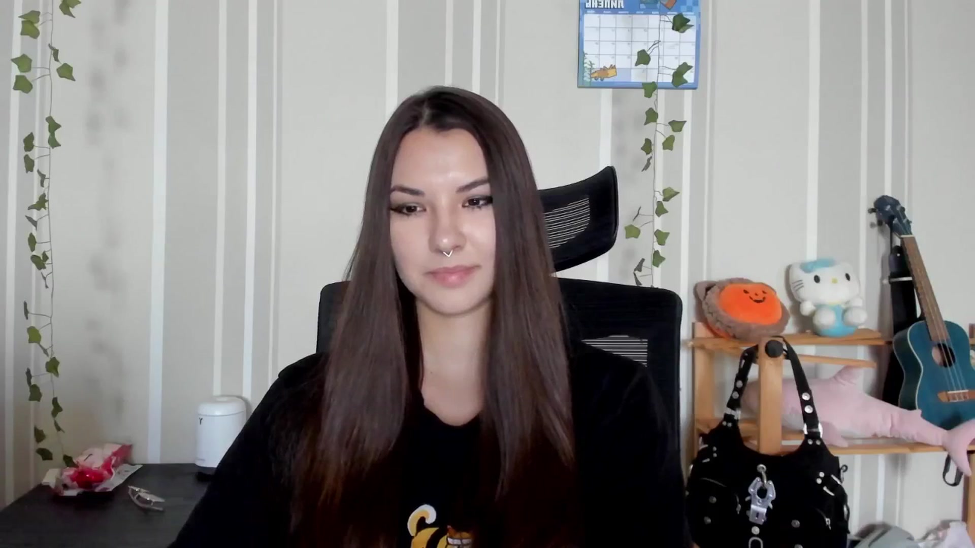 Gallery image thumbnail from AmnesiaGirl1's myfreecams stream on, 07/05/2025, 12:58 image 12 of 20