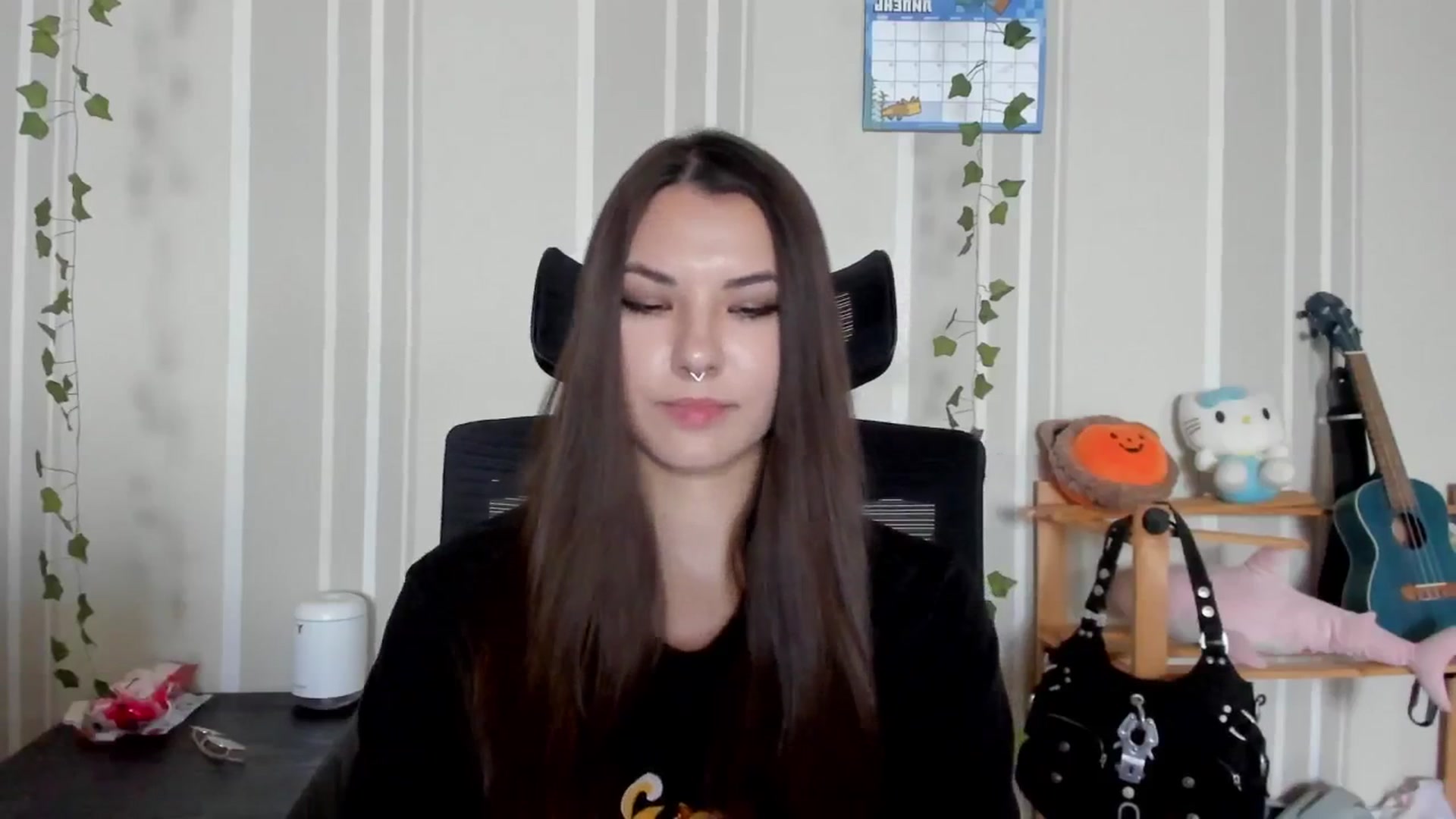 Gallery image thumbnail from AmnesiaGirl1's myfreecams stream on, 07/05/2025, 12:58 image 15 of 20