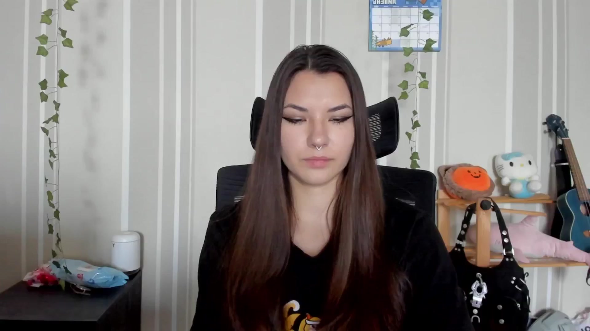 Gallery image thumbnail from AmnesiaGirl1's myfreecams stream on, 07/06/2025, 12:51 image 16 of 20