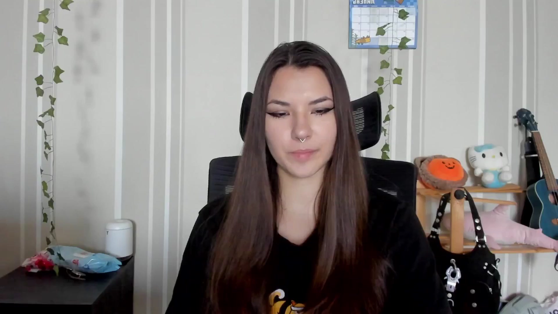 Gallery image thumbnail from AmnesiaGirl1's myfreecams stream on, 07/06/2025, 12:51 image 15 of 20