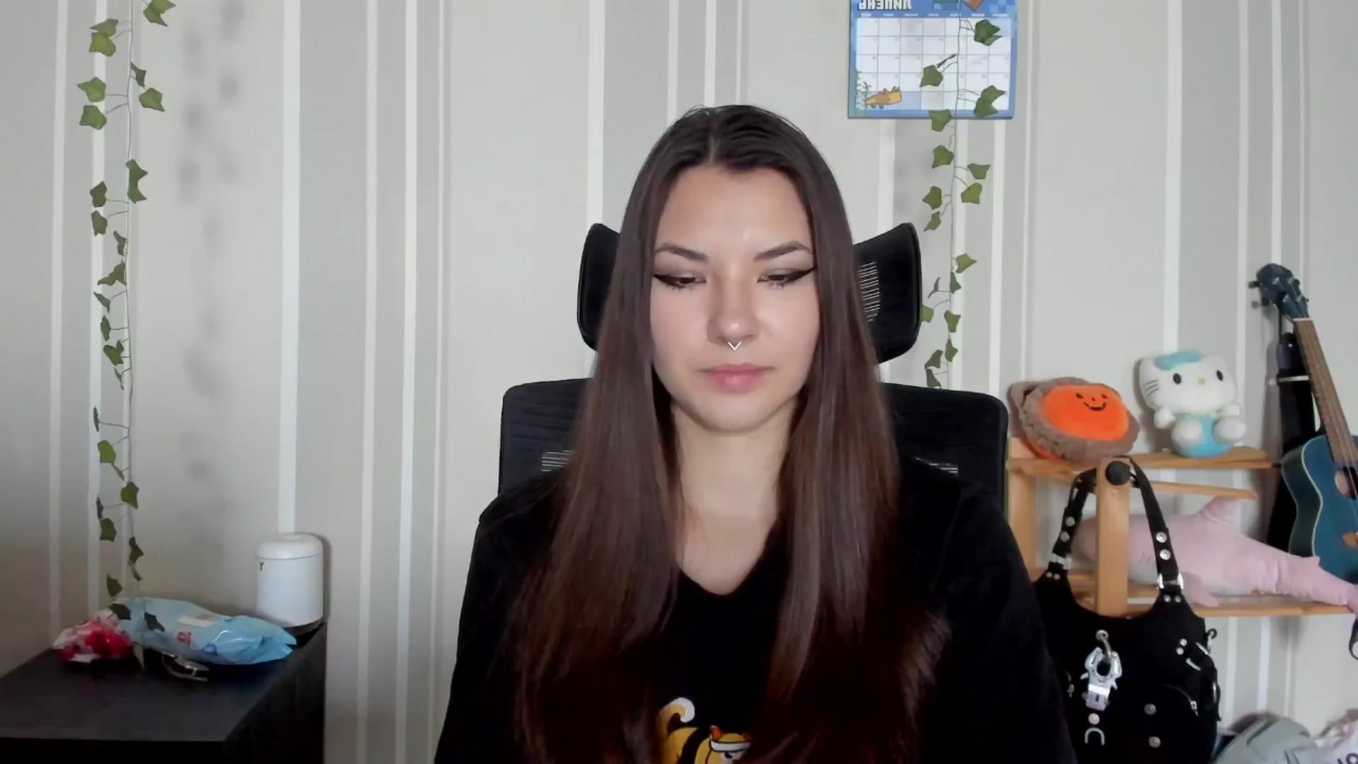 Gallery image thumbnail from AmnesiaGirl1's myfreecams stream on, 07/06/2025, 12:51 image 19 of 20