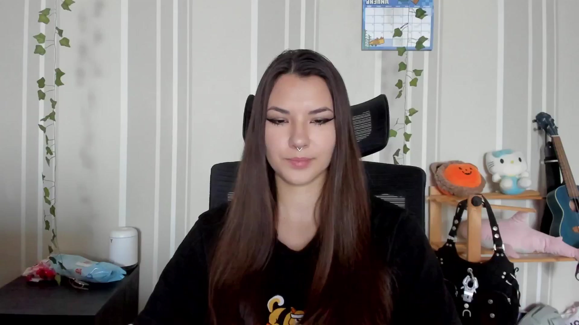 Gallery image thumbnail from AmnesiaGirl1's myfreecams stream on, 07/06/2025, 12:51 image 9 of 20
