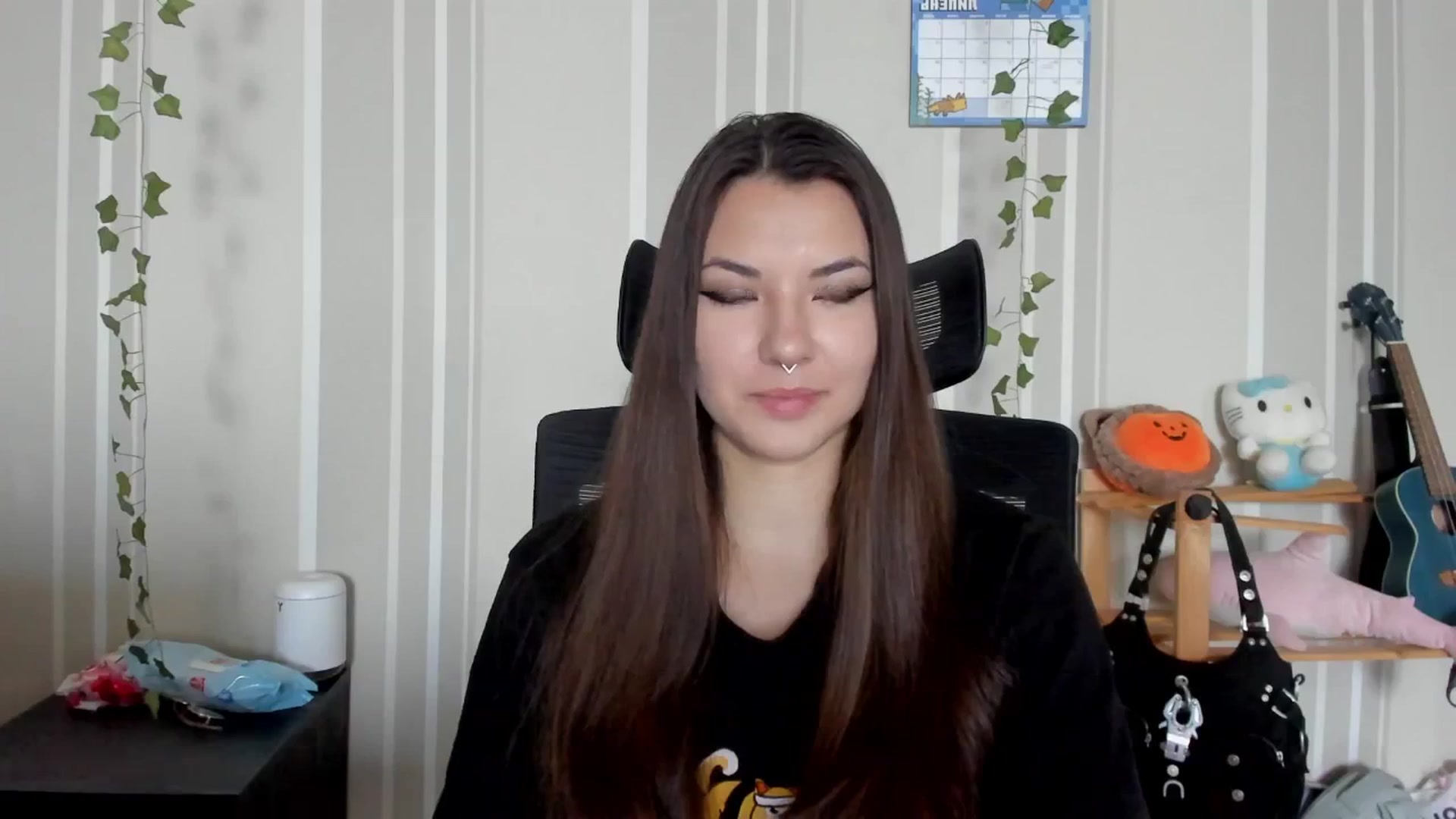 Gallery image thumbnail from AmnesiaGirl1's myfreecams stream on, 07/06/2025, 12:51 image 18 of 20