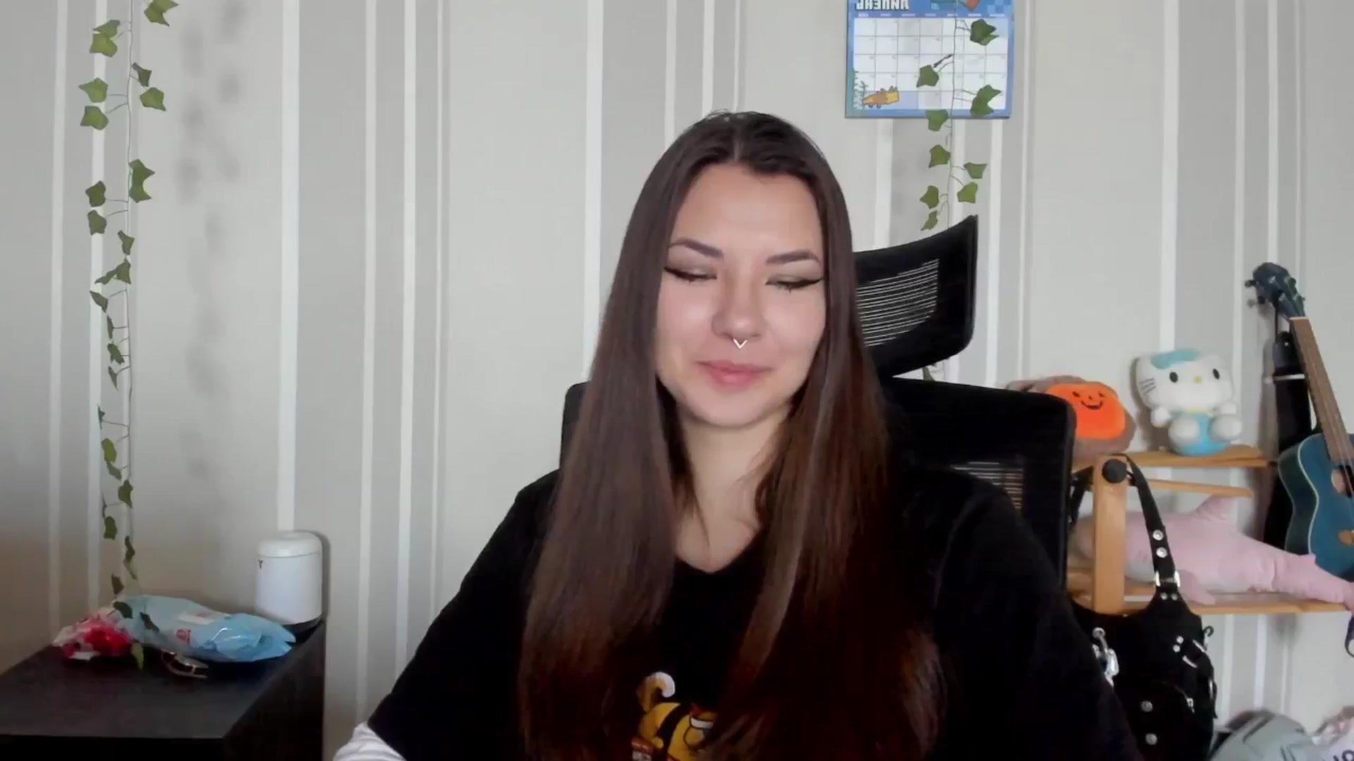 Gallery image thumbnail from AmnesiaGirl1's myfreecams stream on, 07/06/2025, 12:51 image 5 of 20