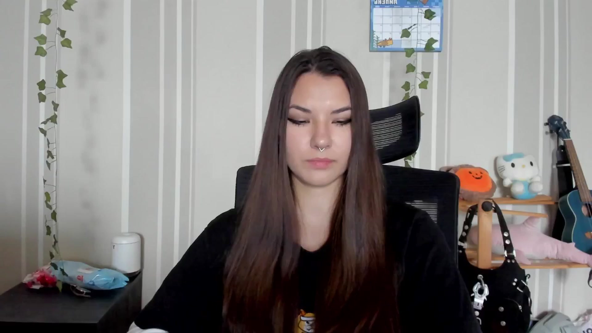 Gallery image thumbnail from AmnesiaGirl1's myfreecams stream on, 07/06/2025, 14:08 image 9 of 20