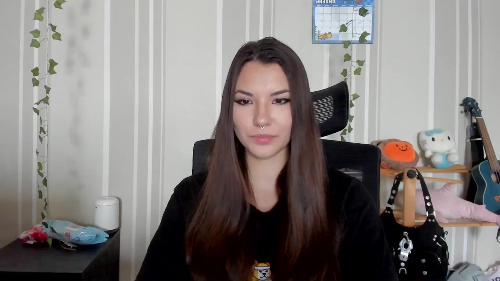Gallery image thumbnail from AmnesiaGirl1's myfreecams stream on, 07/06/2025, 14:08 image 5 of 20