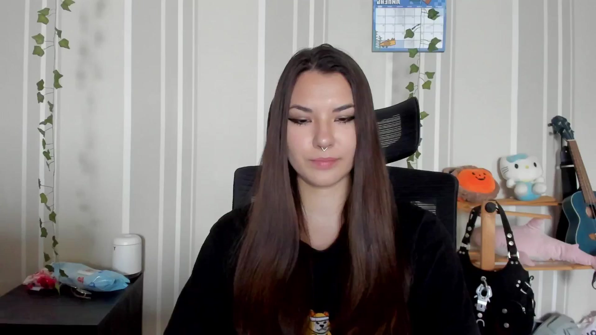 Gallery image thumbnail from AmnesiaGirl1's myfreecams stream on, 07/06/2025, 14:08 image 3 of 20
