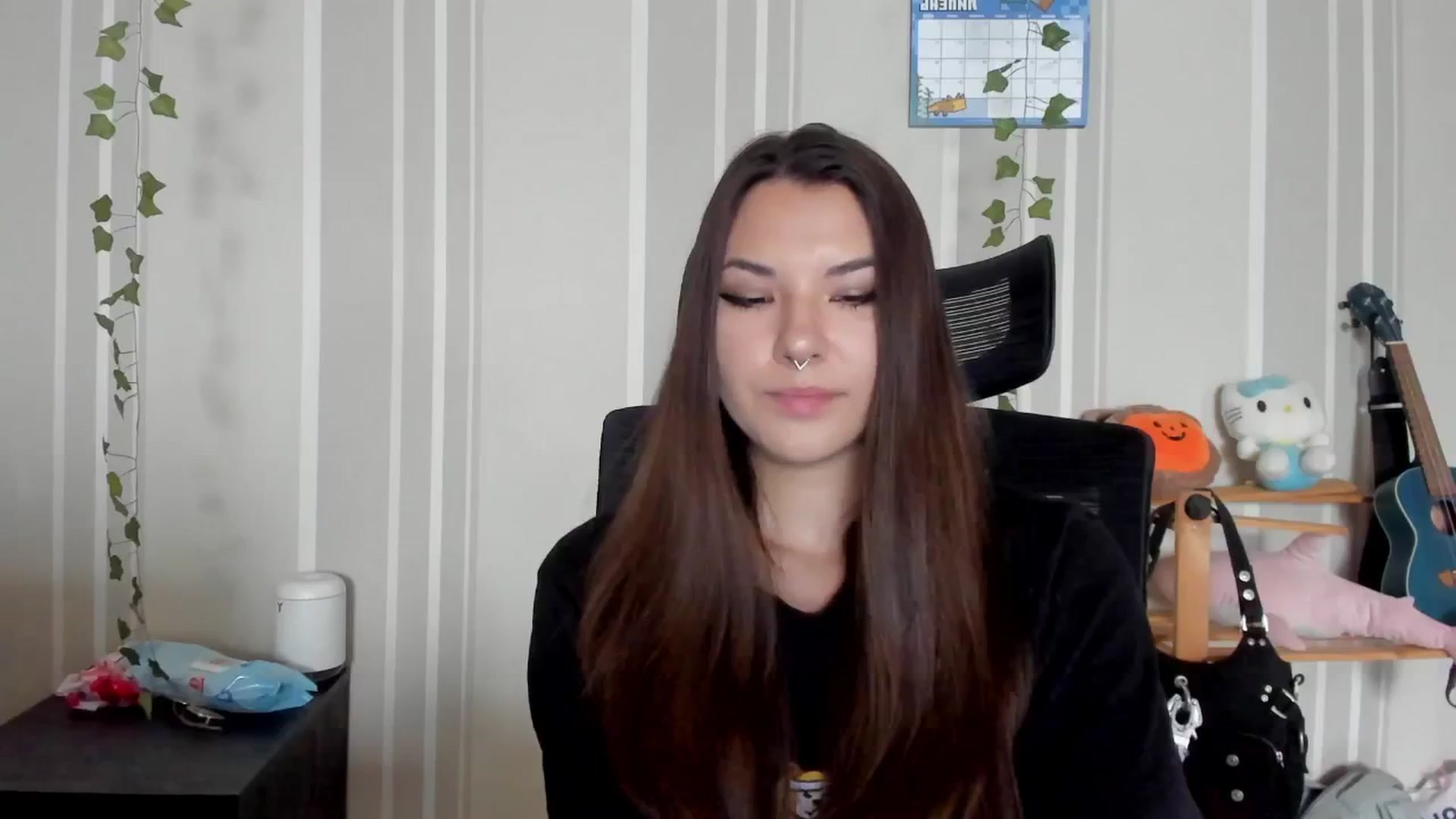 Gallery image thumbnail from AmnesiaGirl1's myfreecams stream on, 07/06/2025, 14:08 image 12 of 20