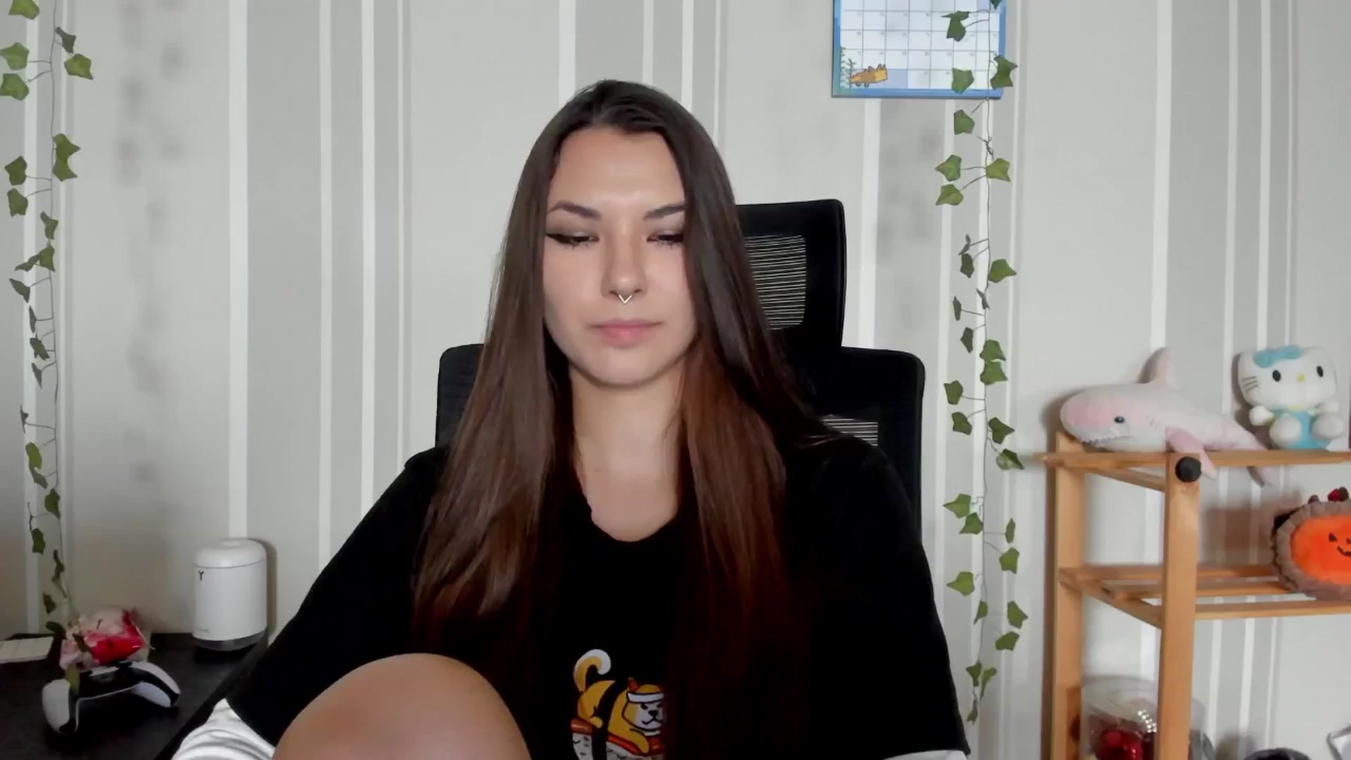 Gallery image thumbnail from AmnesiaGirl1's myfreecams stream on, 07/08/2025, 12:46 image 6 of 20