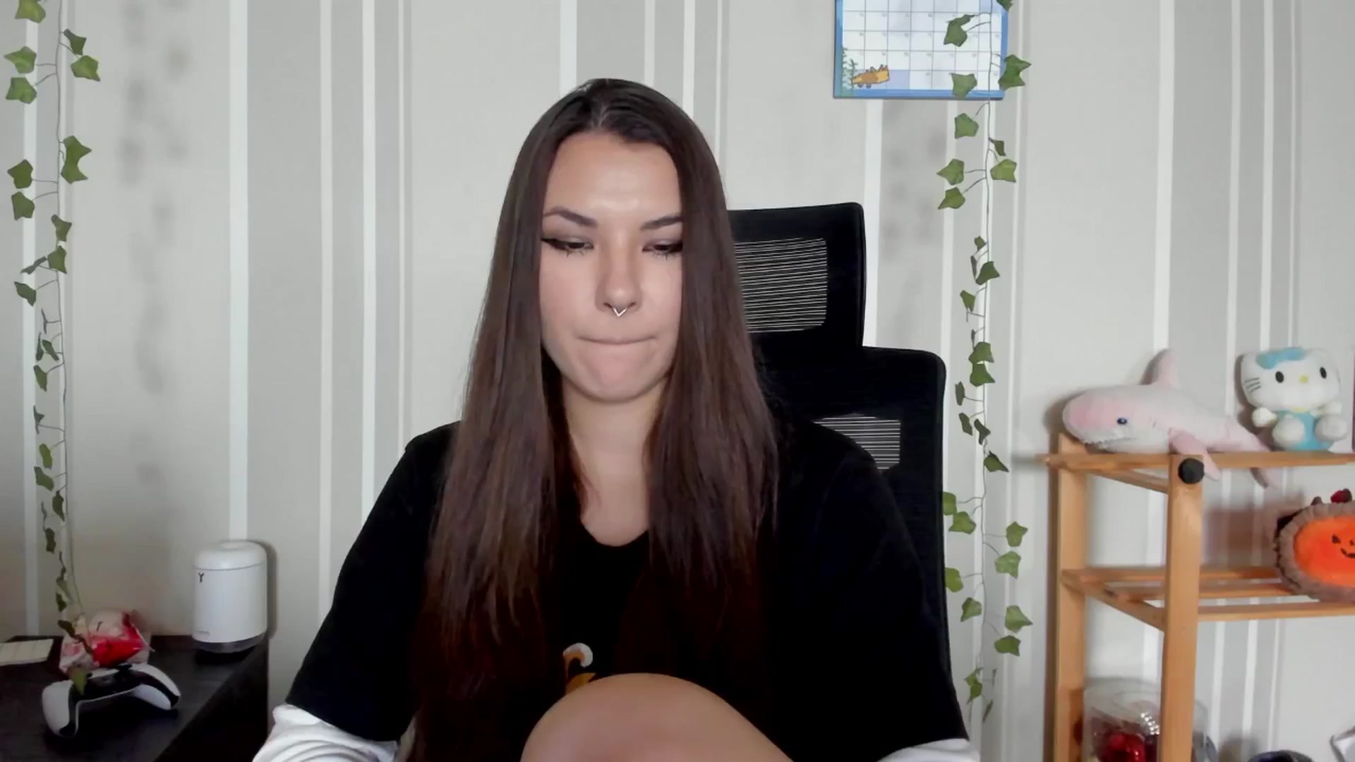 Gallery image thumbnail from AmnesiaGirl1's myfreecams stream on, 07/08/2025, 12:46 image 12 of 20