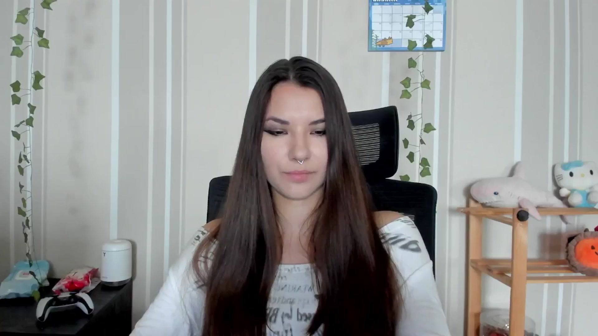 Gallery image thumbnail from AmnesiaGirl1's myfreecams stream on, 07/09/2025, 12:12 image 15 of 20