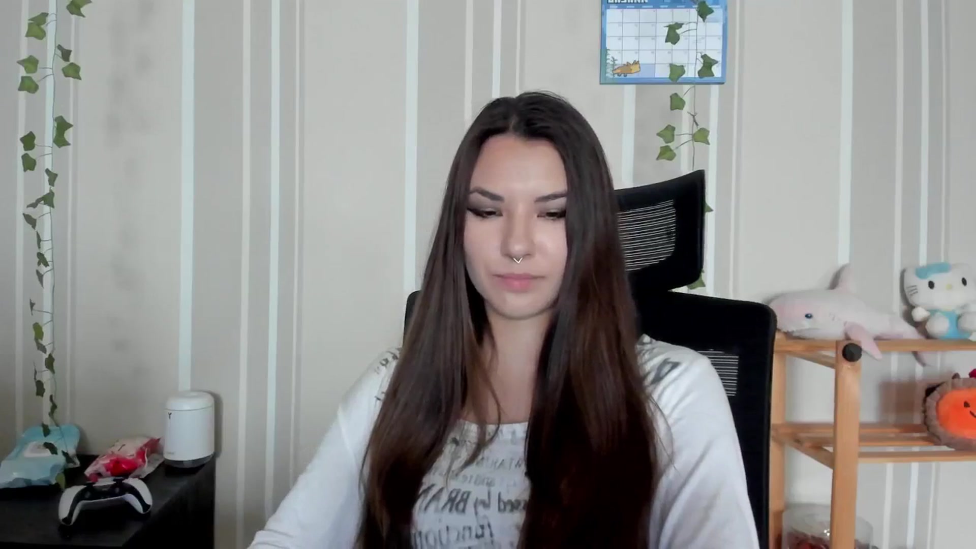 Gallery image thumbnail from AmnesiaGirl1's myfreecams stream on, 07/09/2025, 12:39 image 15 of 20