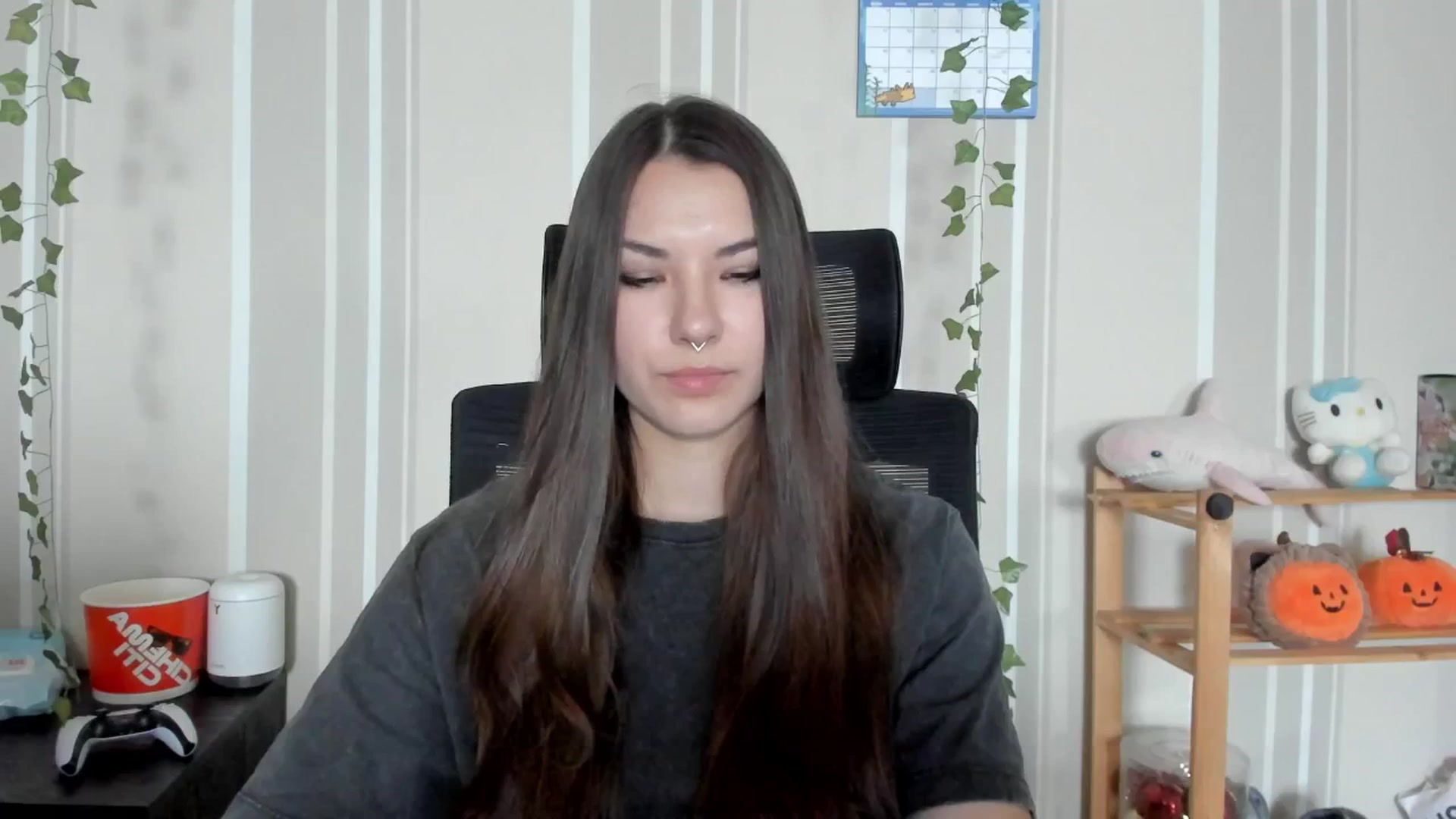 Gallery image thumbnail from AmnesiaGirl1's myfreecams stream on, 07/10/2025, 12:05 image 17 of 20