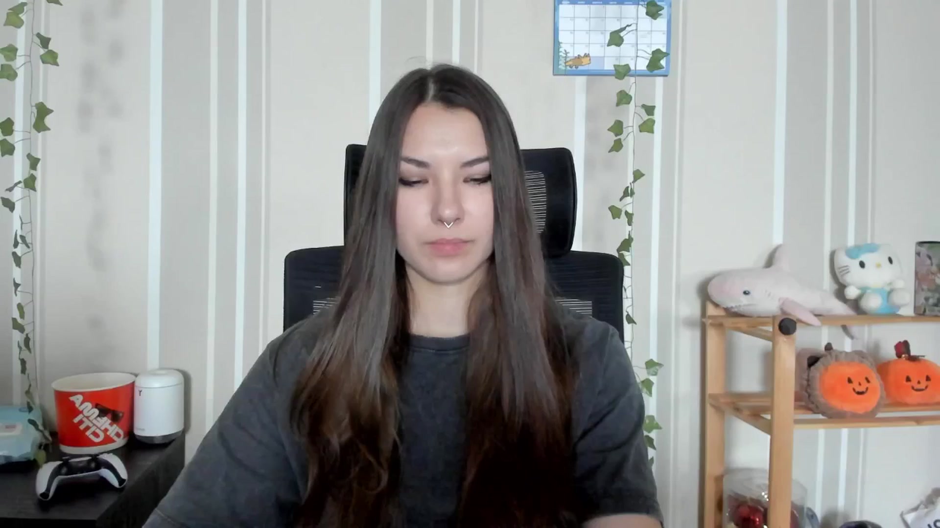 Gallery image thumbnail from AmnesiaGirl1's myfreecams stream on, 07/10/2025, 12:05 image 16 of 20