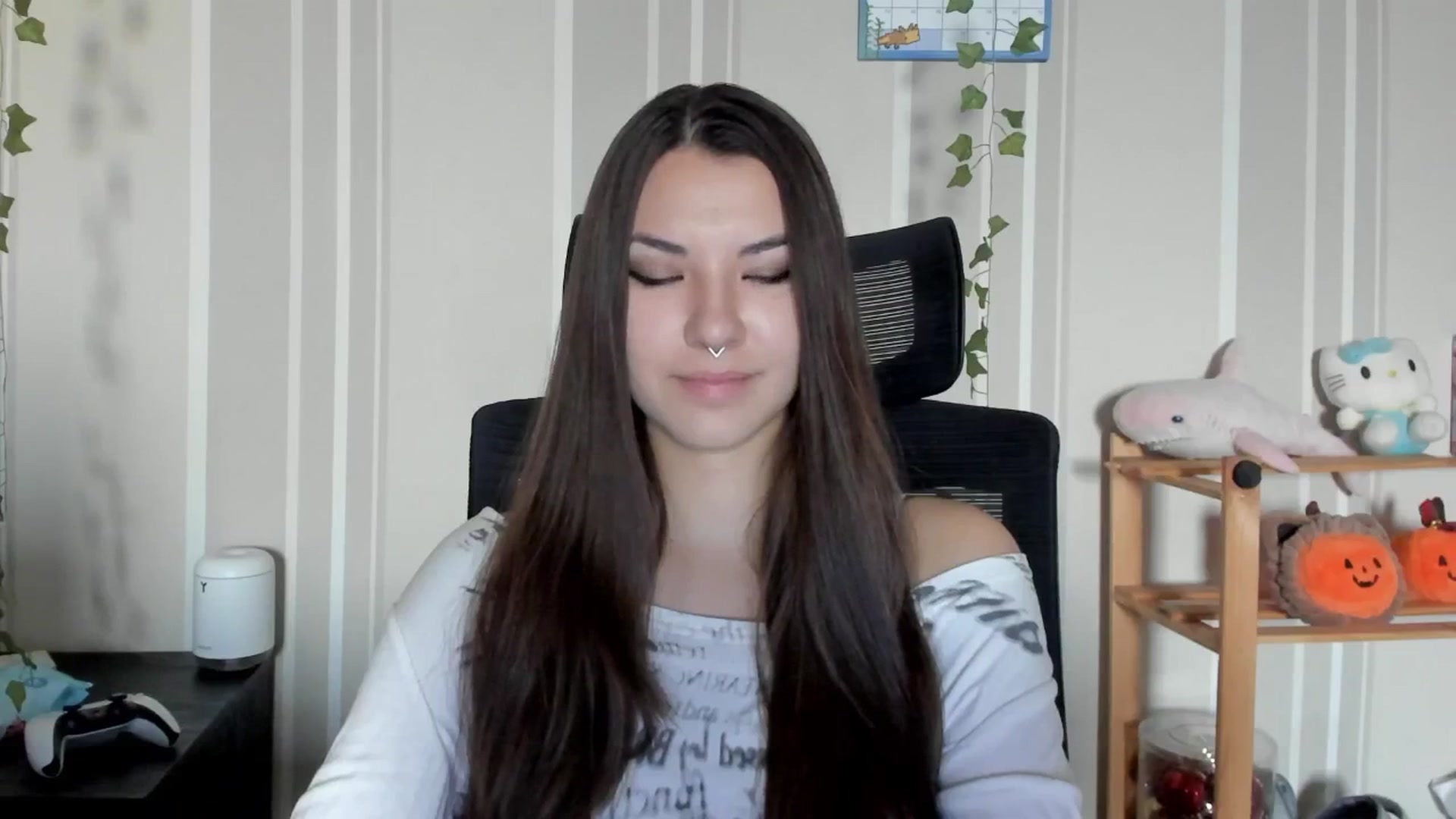 Gallery image thumbnail from AmnesiaGirl1's myfreecams stream on, 07/13/2025, 17:26 image 7 of 20
