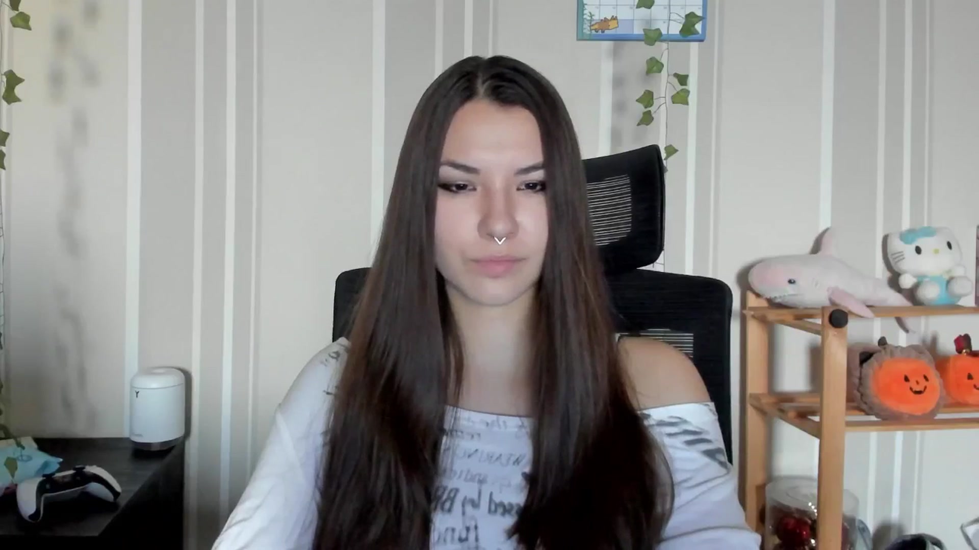 Gallery image thumbnail from AmnesiaGirl1's myfreecams stream on, 07/13/2025, 17:26 image 3 of 20