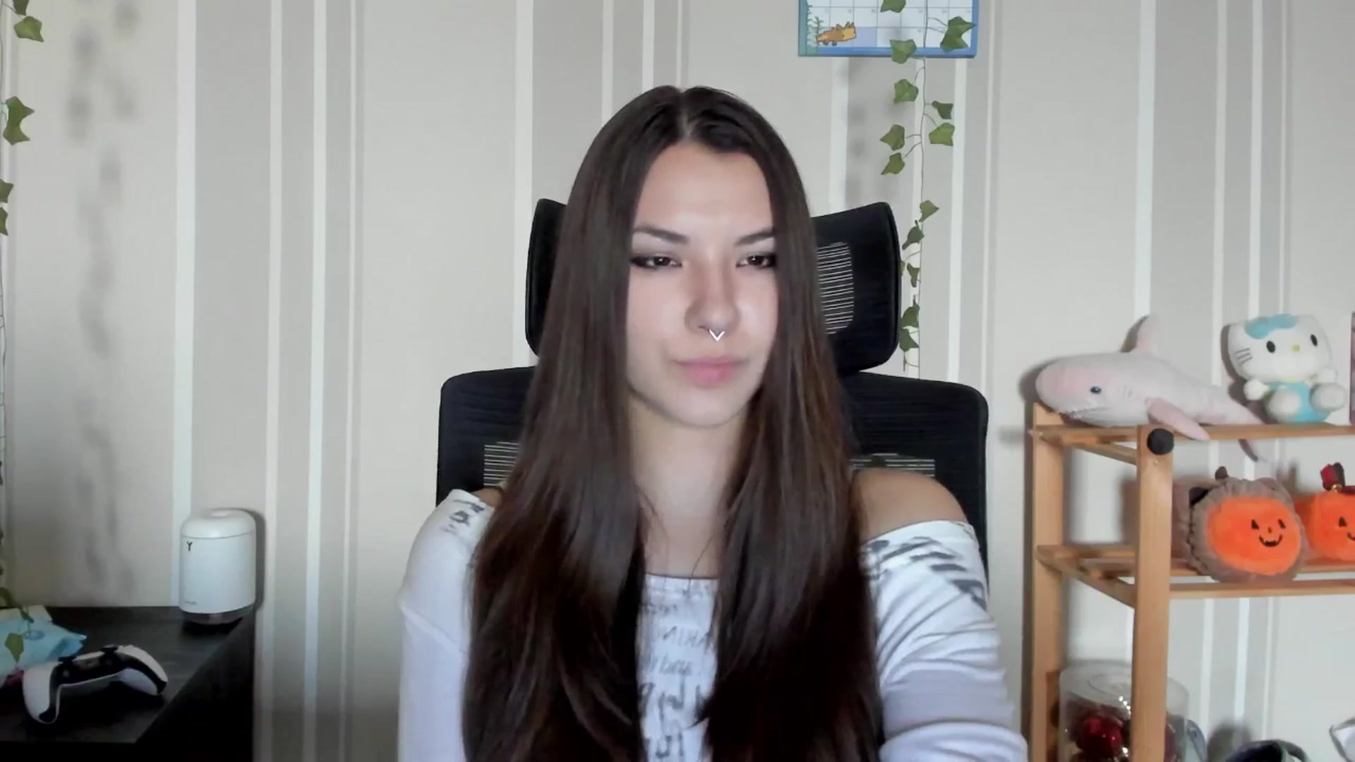 Gallery image thumbnail from AmnesiaGirl1's myfreecams stream on, 07/13/2025, 17:26 image 17 of 20