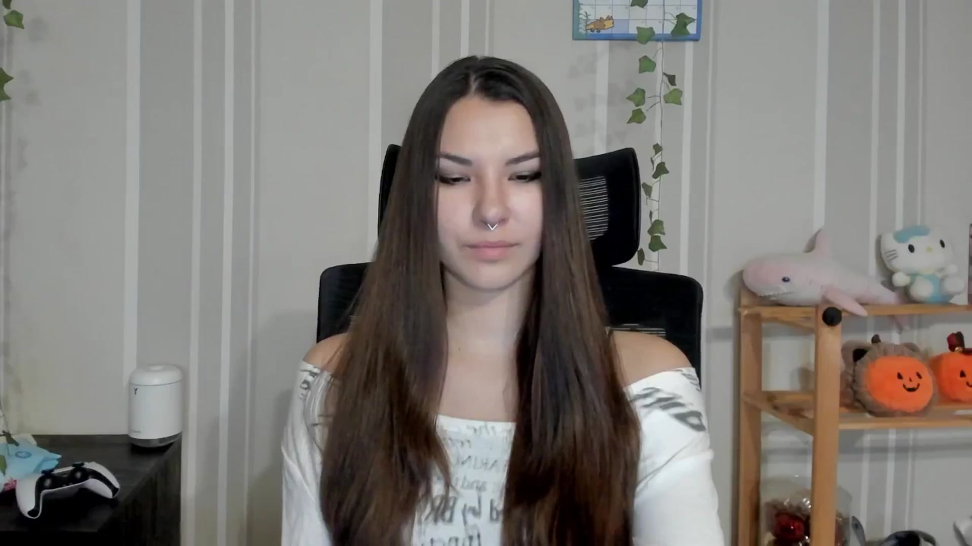 Gallery image thumbnail from AmnesiaGirl1's myfreecams stream on, 07/13/2025, 18:26 image 3 of 20
