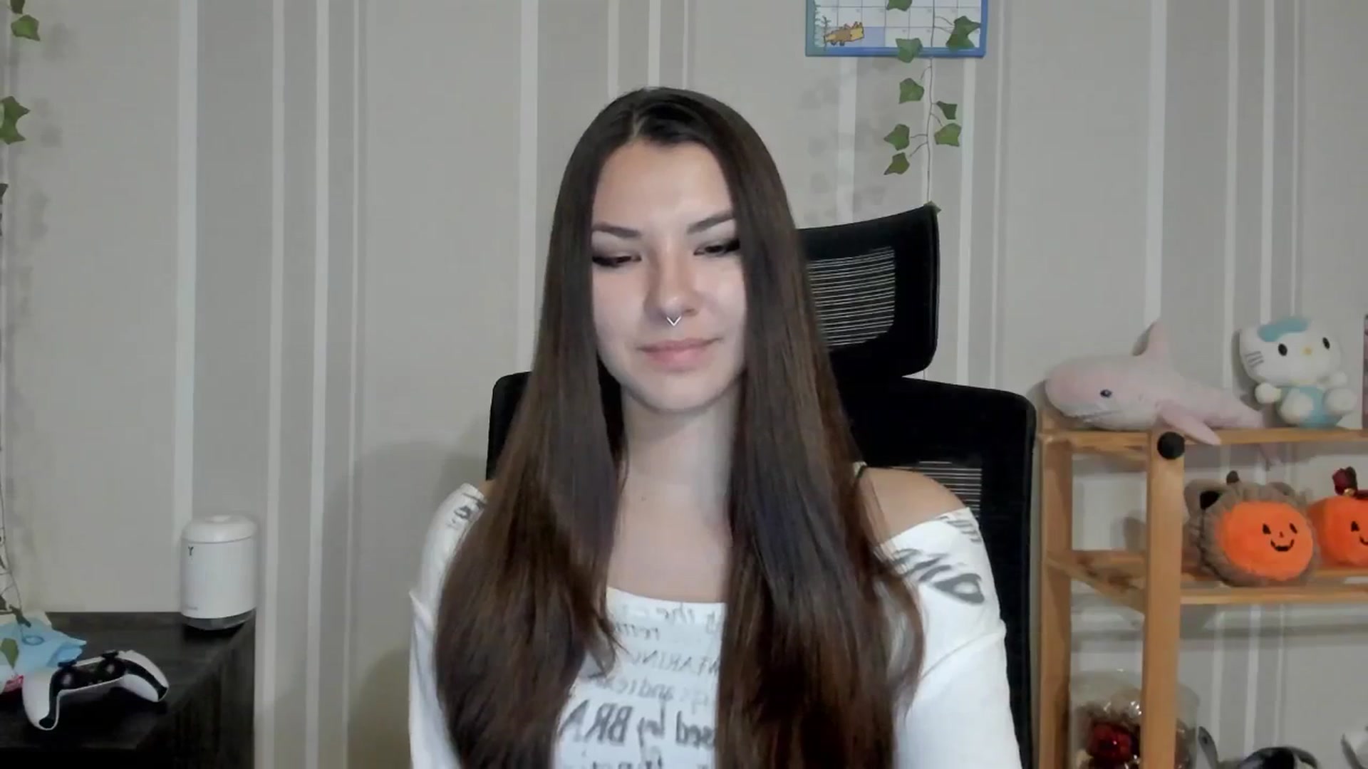 Gallery image thumbnail from AmnesiaGirl1's myfreecams stream on, 07/13/2025, 18:26 image 12 of 20