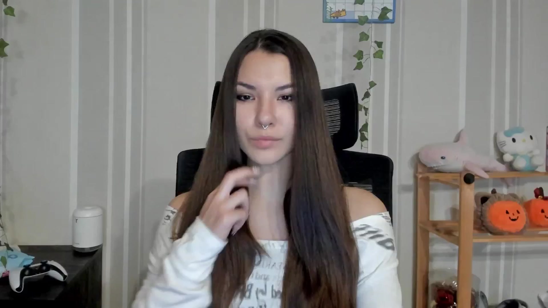 Gallery image thumbnail from AmnesiaGirl1's myfreecams stream on, 07/13/2025, 18:26 image 1 of 20