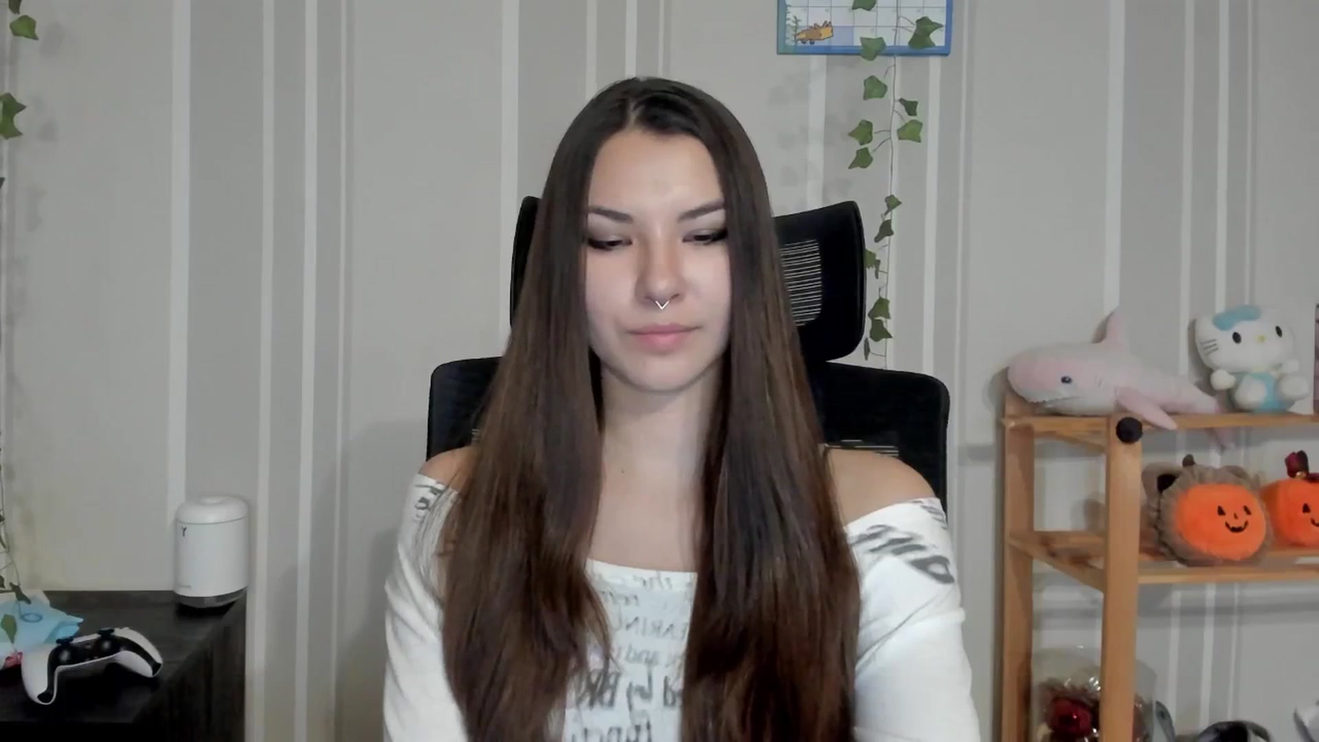 Gallery image thumbnail from AmnesiaGirl1's myfreecams stream on, 07/13/2025, 18:26 image 2 of 20