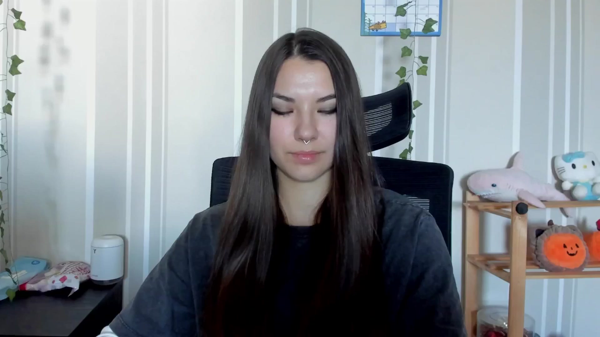 Gallery image thumbnail from AmnesiaGirl1's myfreecams stream on, 07/15/2025, 14:43 image 10 of 20