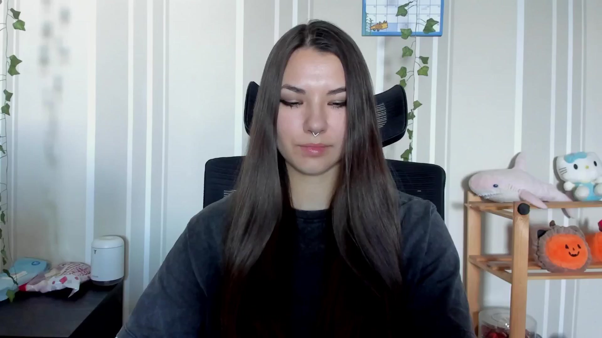 Gallery image thumbnail from AmnesiaGirl1's myfreecams stream on, 07/15/2025, 14:43 image 1 of 20