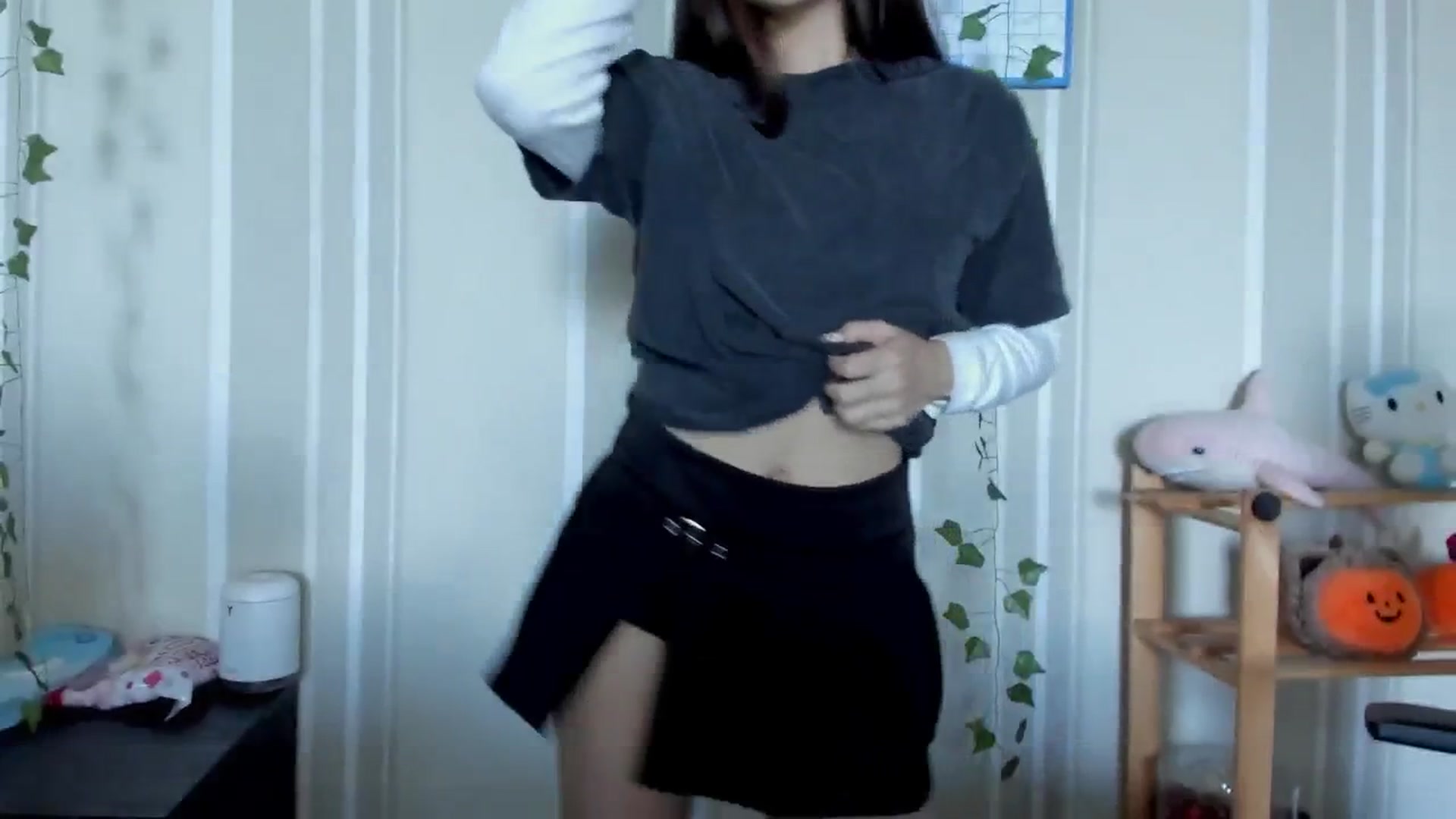 Gallery image thumbnail from AmnesiaGirl1's myfreecams stream on, 07/15/2025, 14:43 image 11 of 20