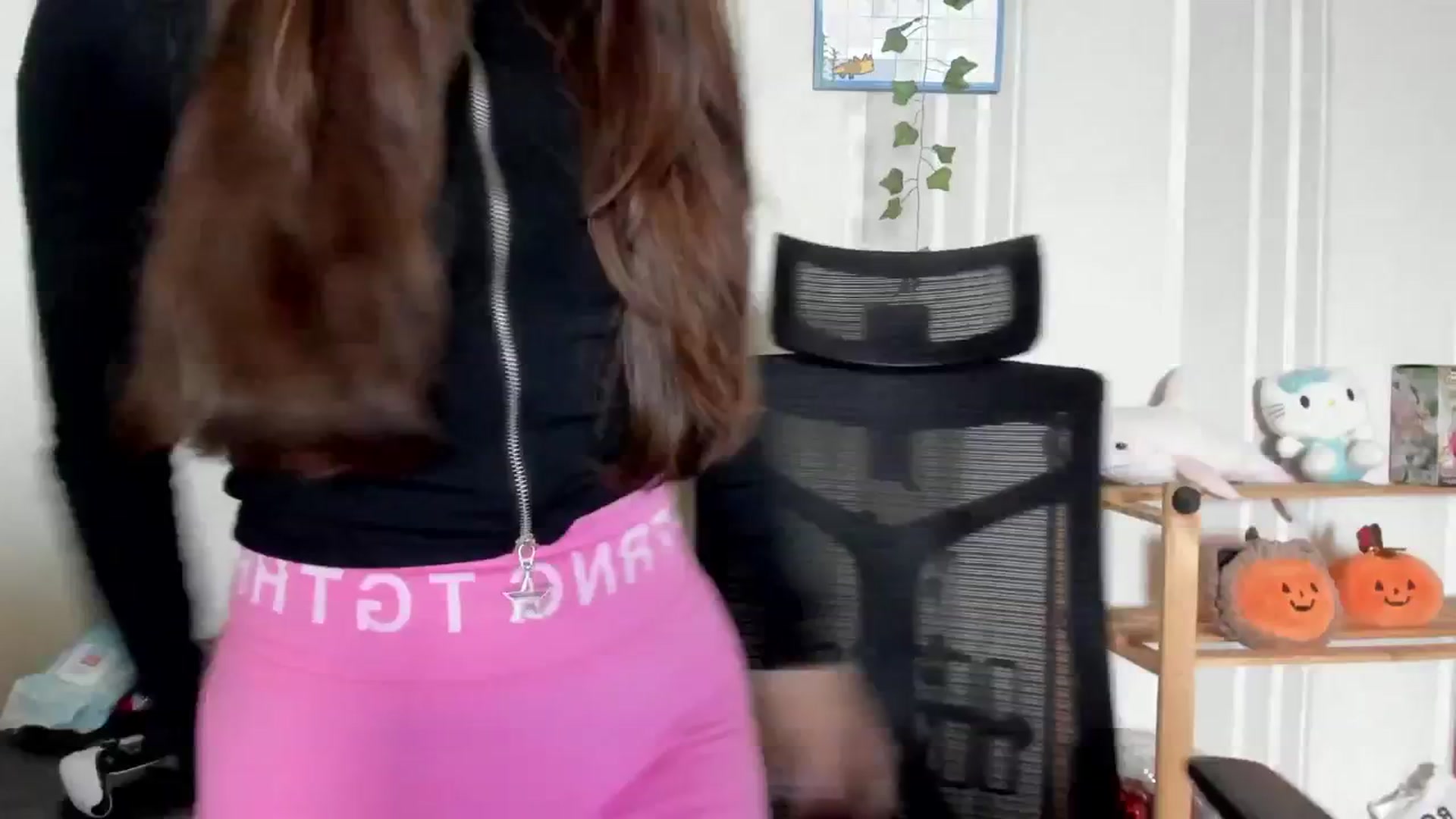 Gallery image thumbnail from AmnesiaGirl1's myfreecams stream on, 07/16/2025, 15:43 image 17 of 20
