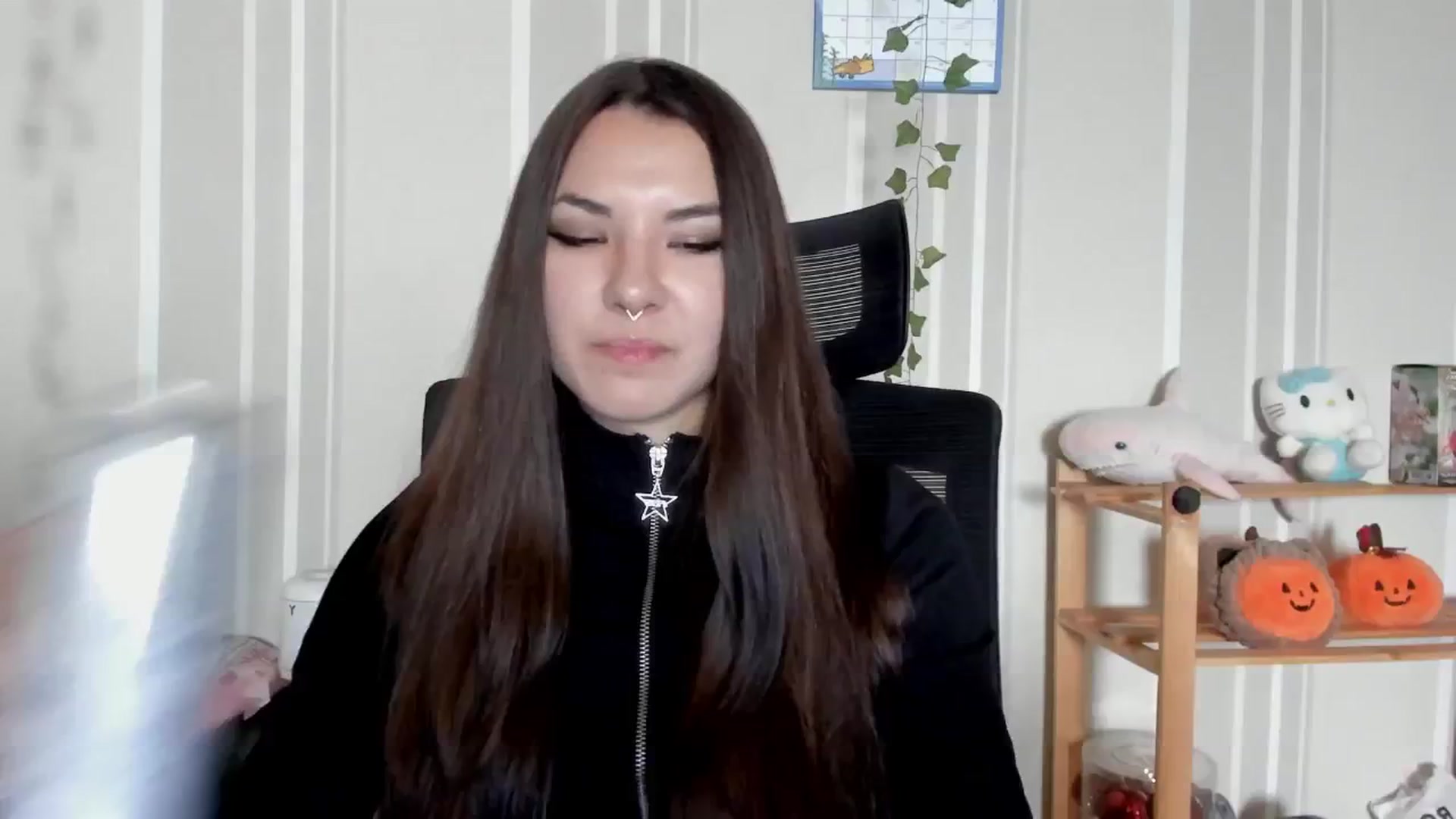 Gallery image thumbnail from AmnesiaGirl1's myfreecams stream on, 07/16/2025, 15:43 image 18 of 20