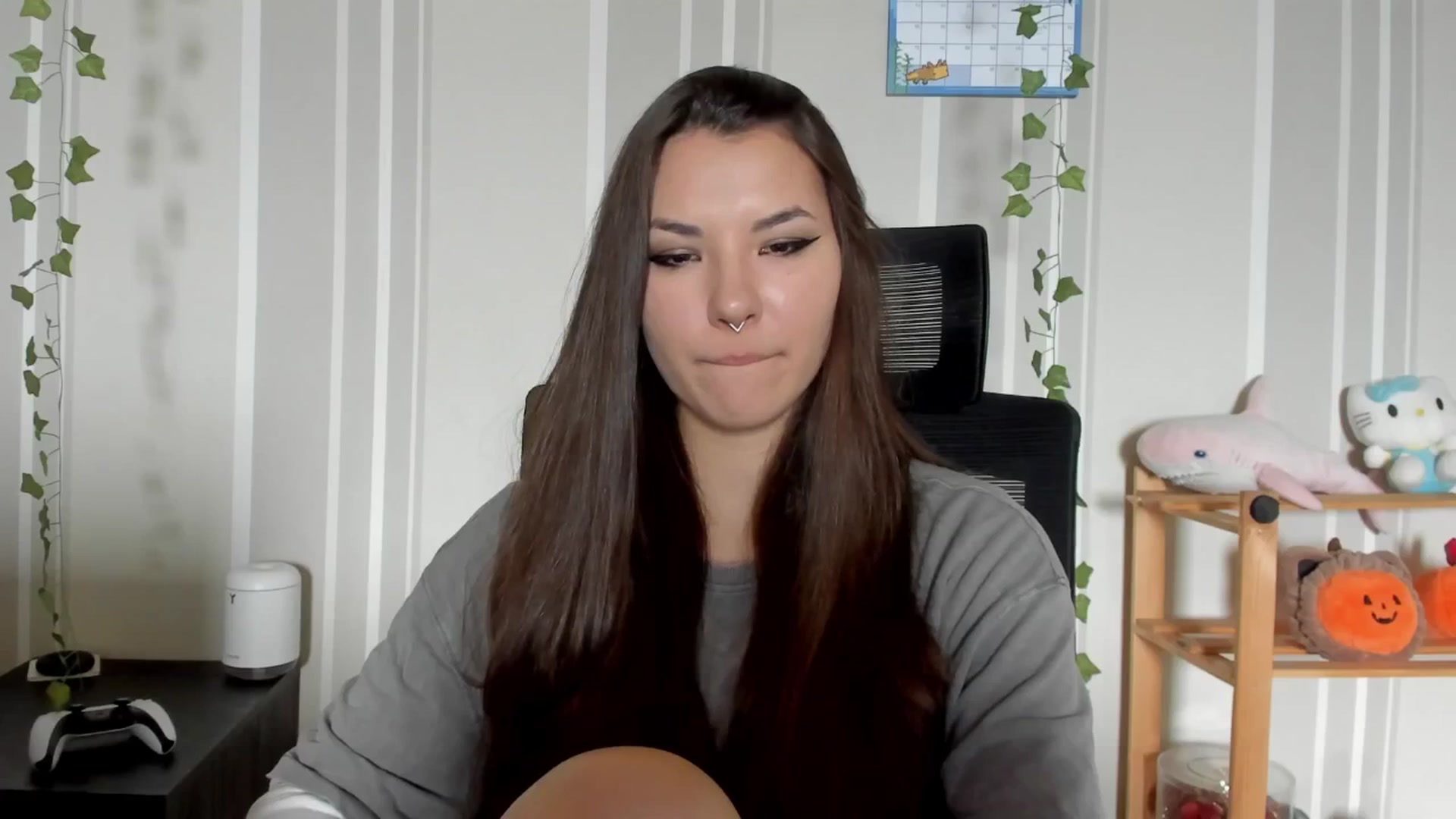 Gallery image thumbnail from AmnesiaGirl1's myfreecams stream on, 07/18/2025, 10:27 image 20 of 20