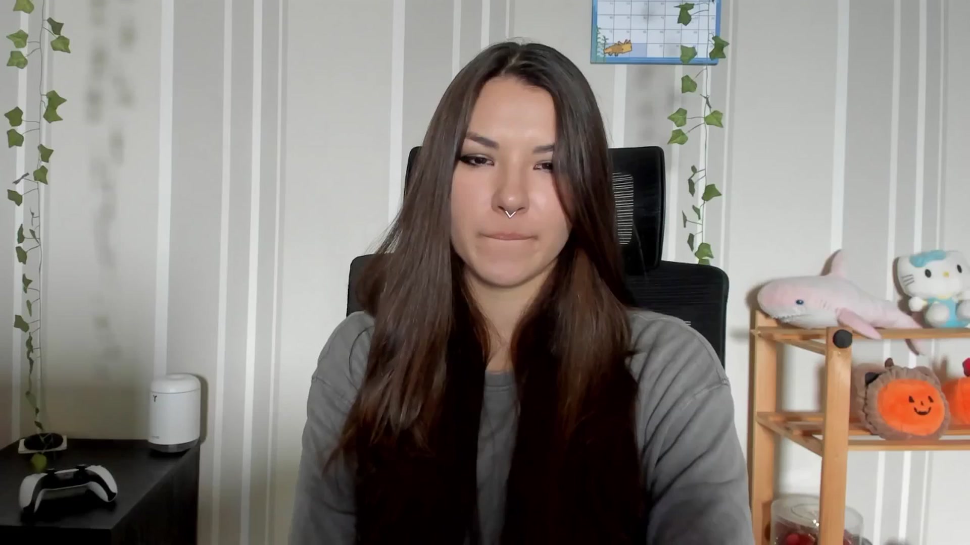 Gallery image thumbnail from AmnesiaGirl1's myfreecams stream on, 07/18/2025, 10:27 image 18 of 20