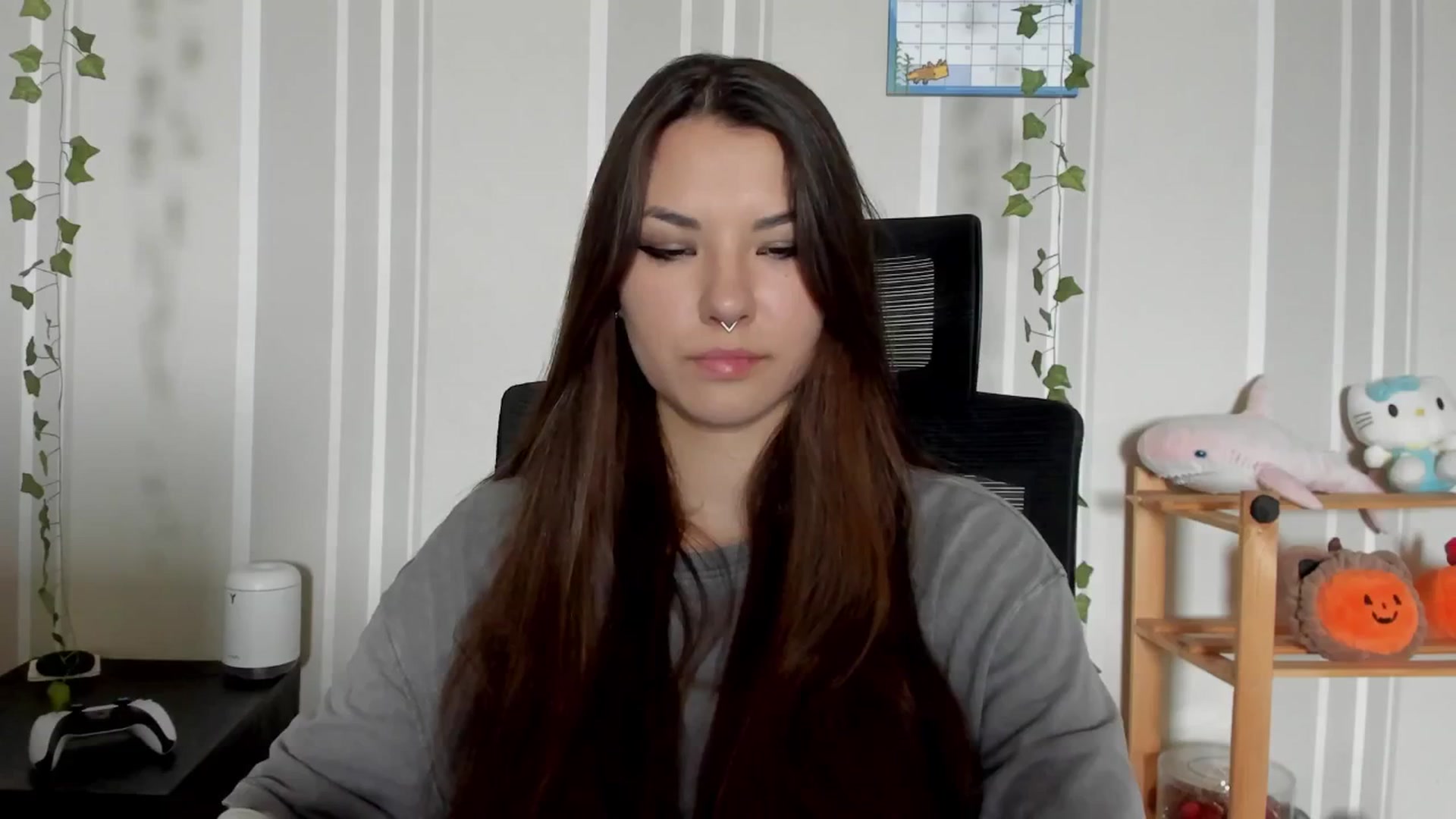 Gallery image thumbnail from AmnesiaGirl1's myfreecams stream on, 07/18/2025, 10:27 image 6 of 20