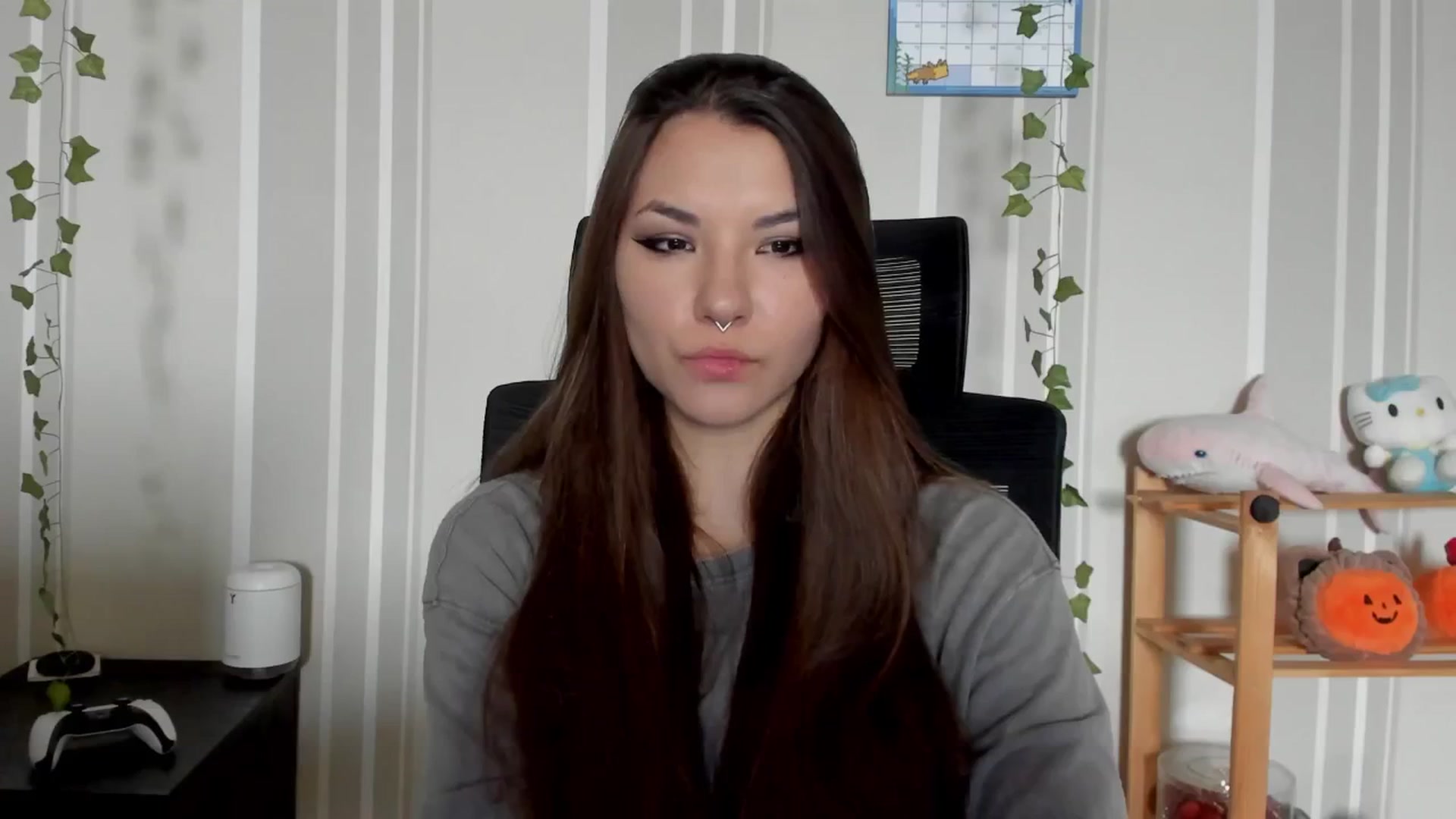Gallery image thumbnail from AmnesiaGirl1's myfreecams stream on, 07/18/2025, 10:27 image 4 of 20