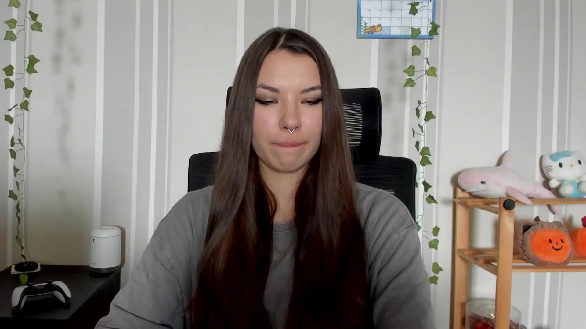 Gallery image thumbnail from AmnesiaGirl1's myfreecams stream on, 07/18/2025, 10:27 image 16 of 20
