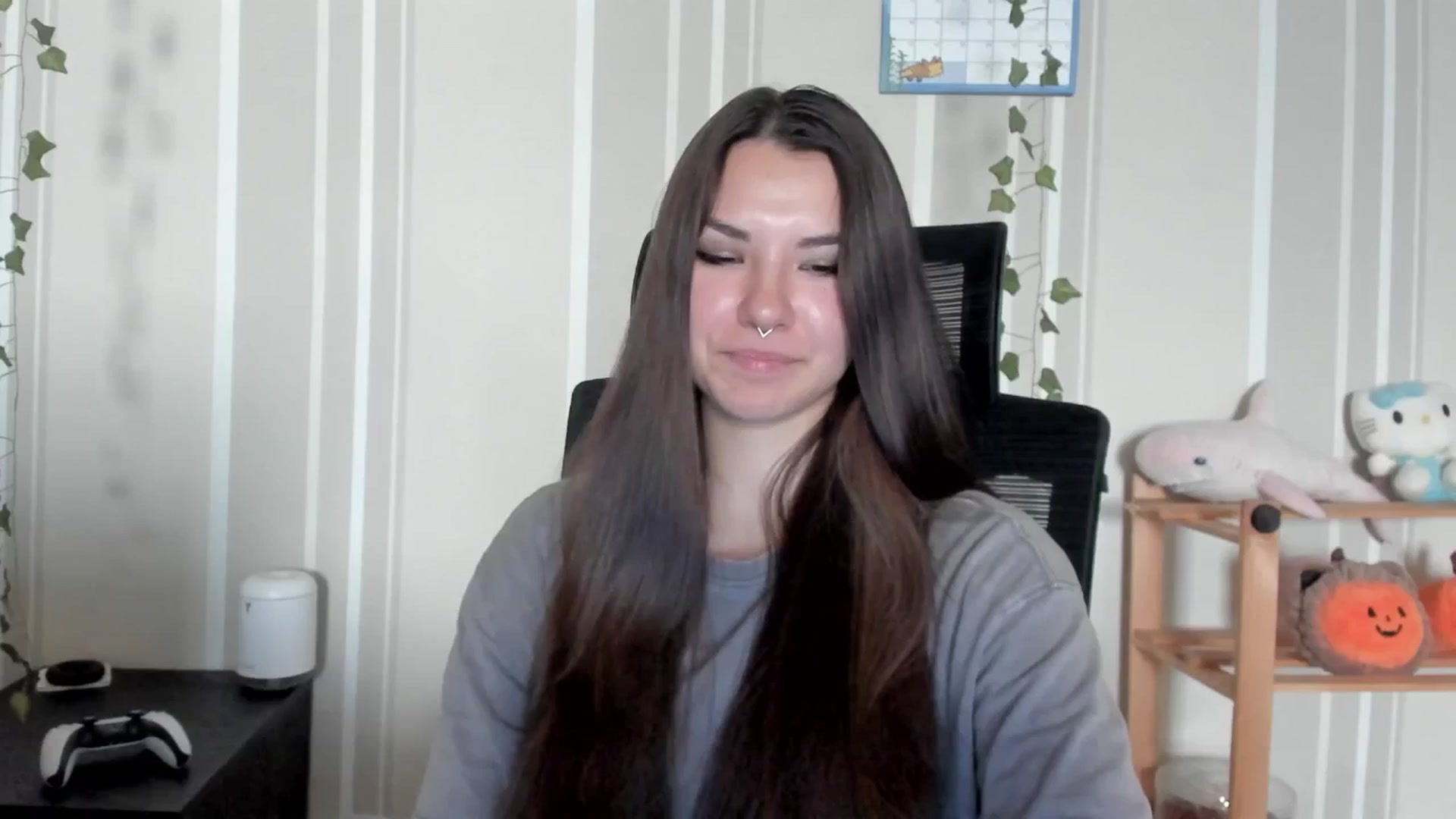 Gallery image thumbnail from AmnesiaGirl1's myfreecams stream on, 07/19/2025, 17:02 image 6 of 20