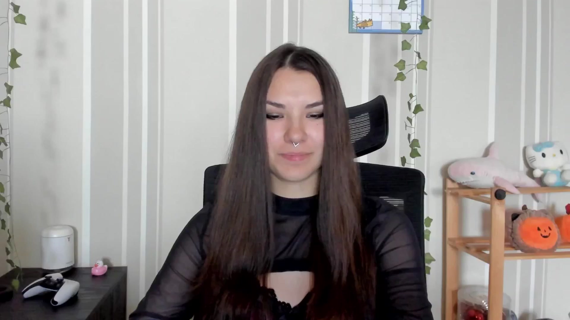Gallery image thumbnail from AmnesiaGirl1's myfreecams stream on, 07/20/2025, 14:48 image 2 of 20