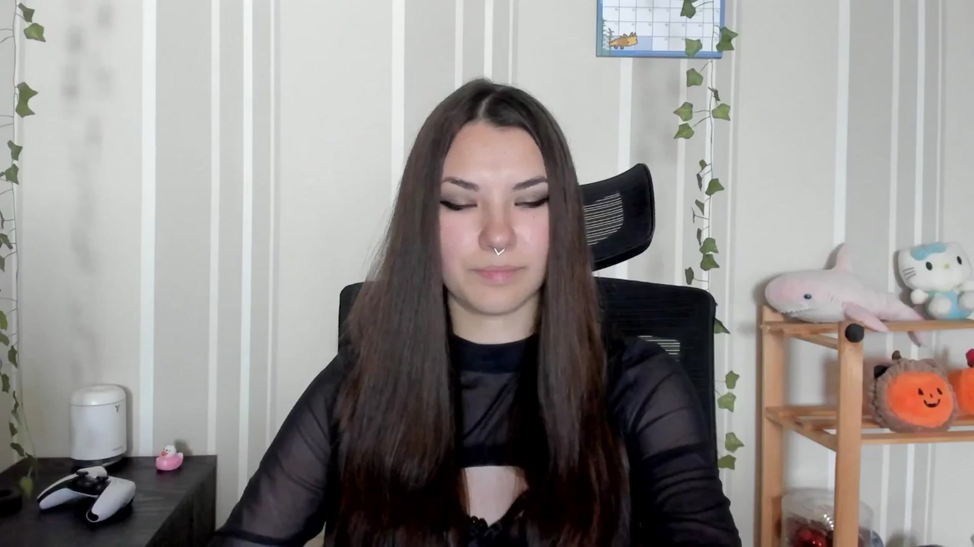 Gallery image thumbnail from AmnesiaGirl1's myfreecams stream on, 07/20/2025, 14:48 image 7 of 20