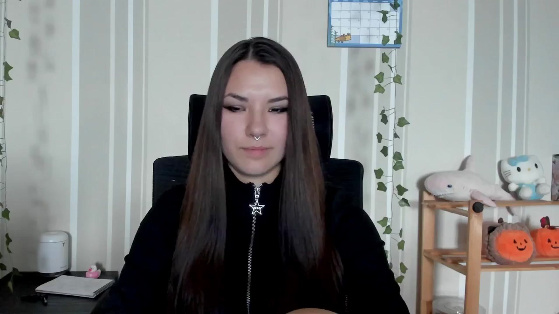 Gallery image thumbnail from AmnesiaGirl1's myfreecams stream on, 07/22/2025, 15:15 image 6 of 20