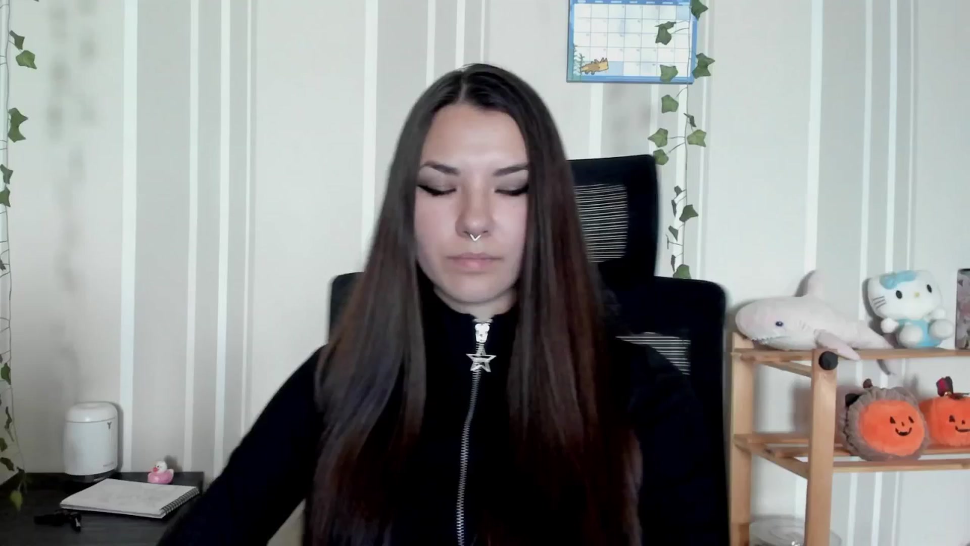 Gallery image thumbnail from AmnesiaGirl1's myfreecams stream on, 07/22/2025, 15:15 image 13 of 20