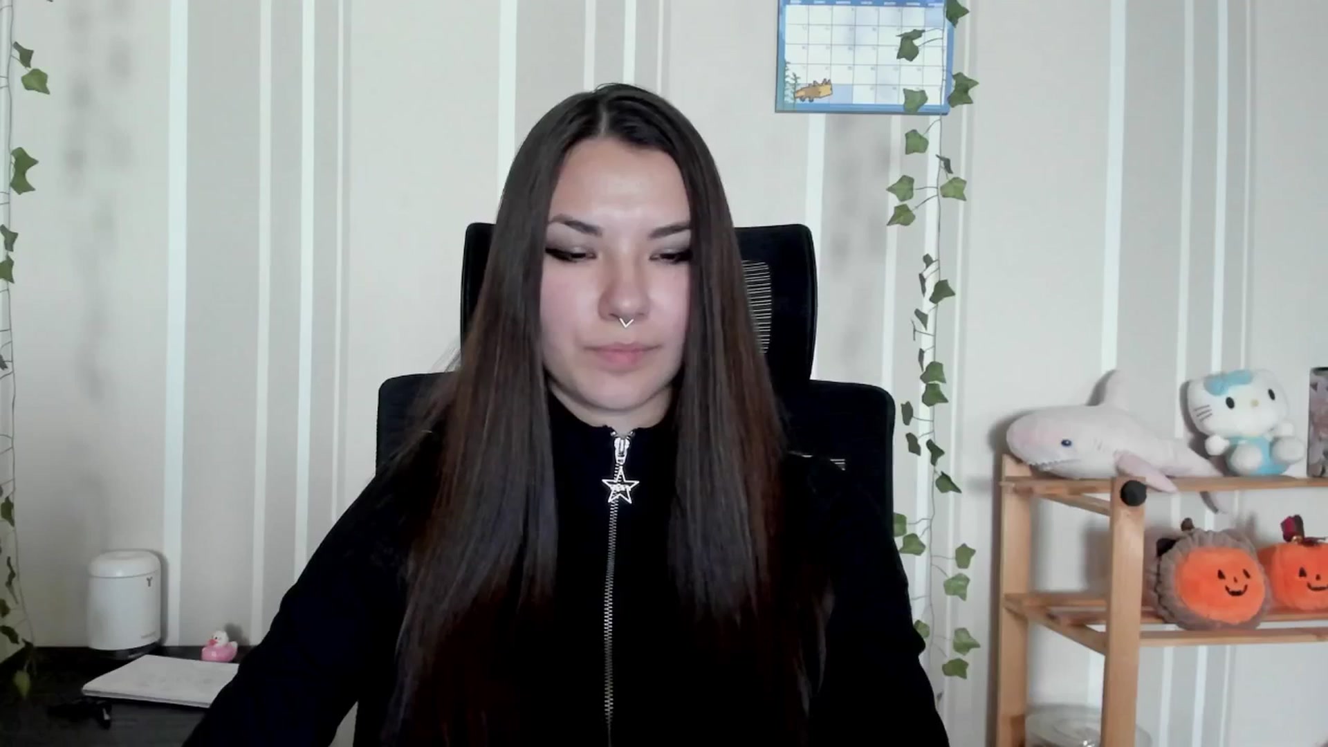 Gallery image thumbnail from AmnesiaGirl1's myfreecams stream on, 07/22/2025, 15:15 image 18 of 20