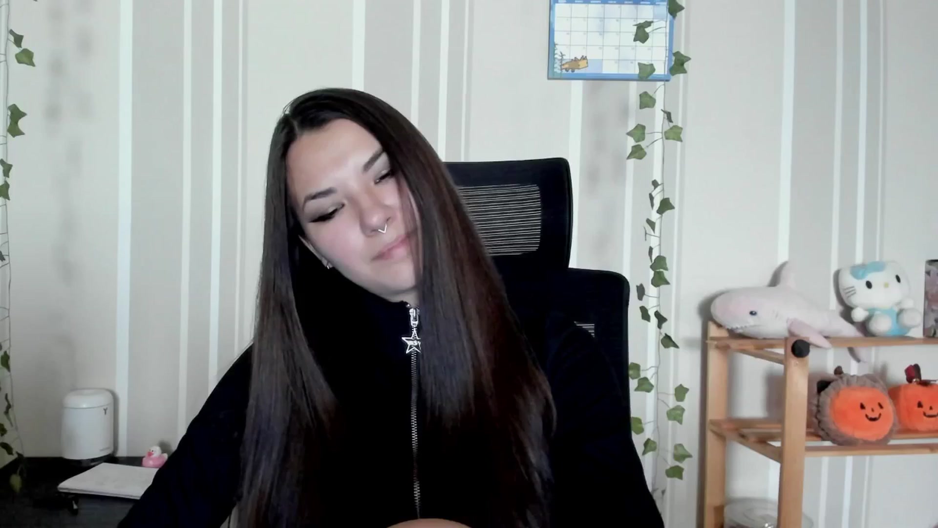 Gallery image thumbnail from AmnesiaGirl1's myfreecams stream on, 07/22/2025, 15:15 image 19 of 20