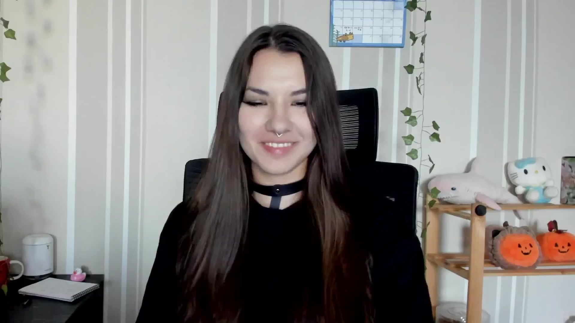 Gallery image thumbnail from AmnesiaGirl1's myfreecams stream on, 07/24/2025, 16:57 image 13 of 20
