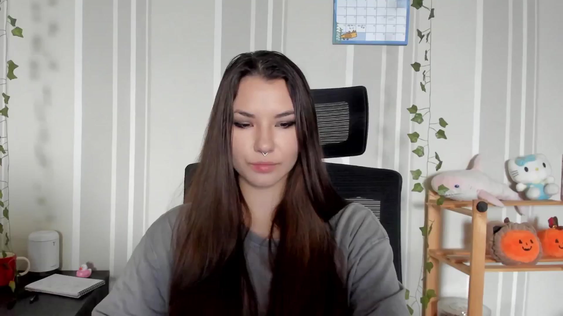 Gallery image thumbnail from AmnesiaGirl1's myfreecams stream on, 07/25/2025, 11:31 image 7 of 20