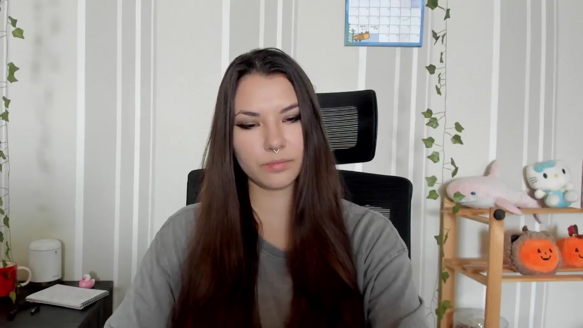 Gallery image thumbnail from AmnesiaGirl1's myfreecams stream on, 07/25/2025, 11:31 image 1 of 20