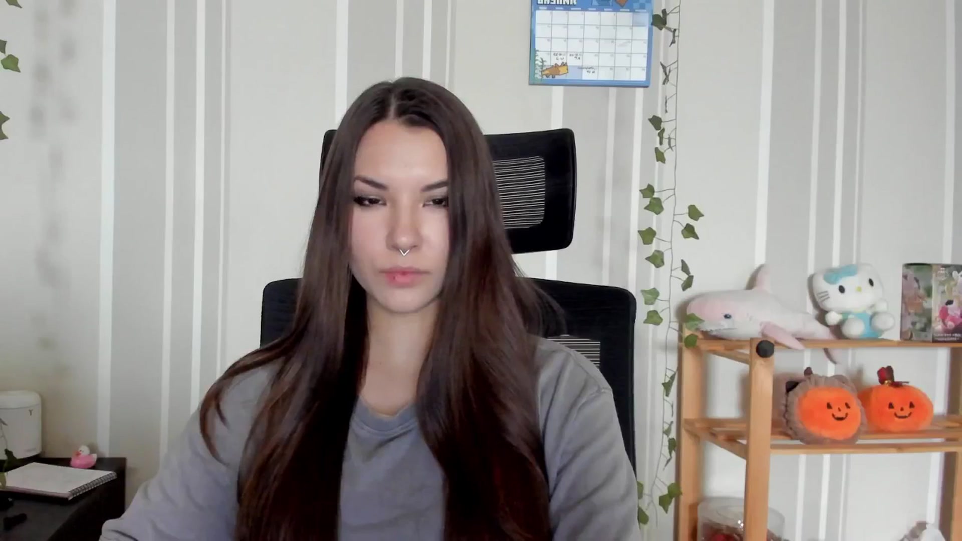 Gallery image thumbnail from AmnesiaGirl1's myfreecams stream on, 07/27/2025, 14:51 image 15 of 20