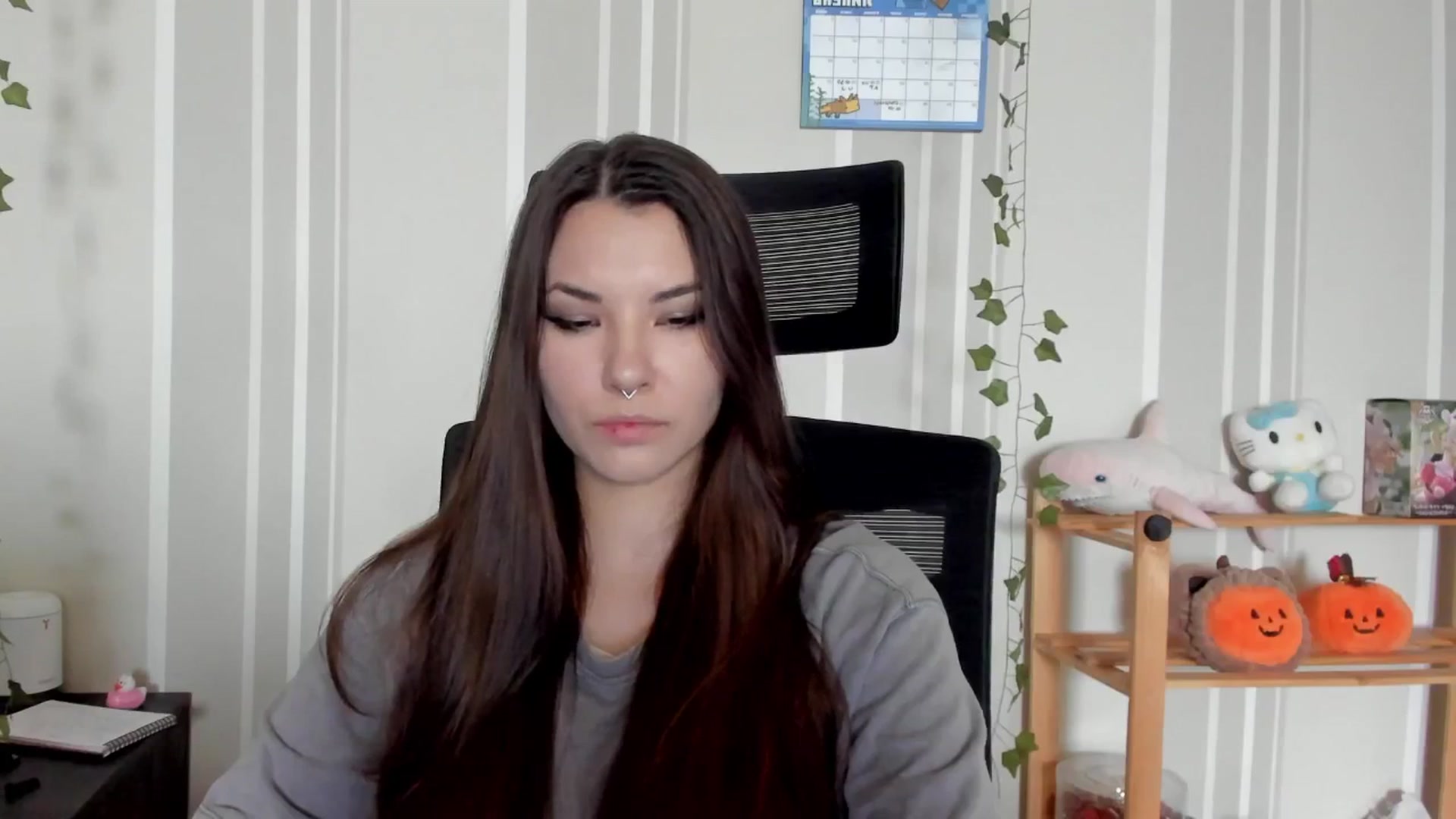 Gallery image thumbnail from AmnesiaGirl1's myfreecams stream on, 07/27/2025, 14:51 image 9 of 20